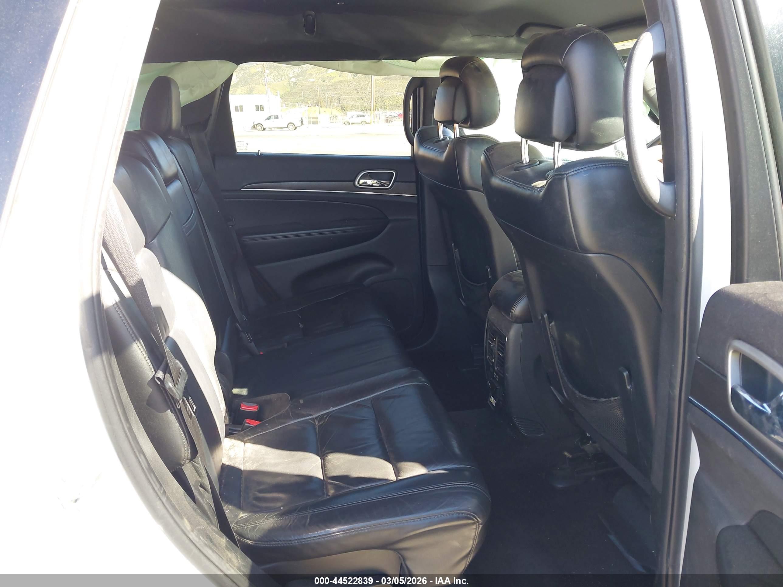 JEEP GRAND image 8