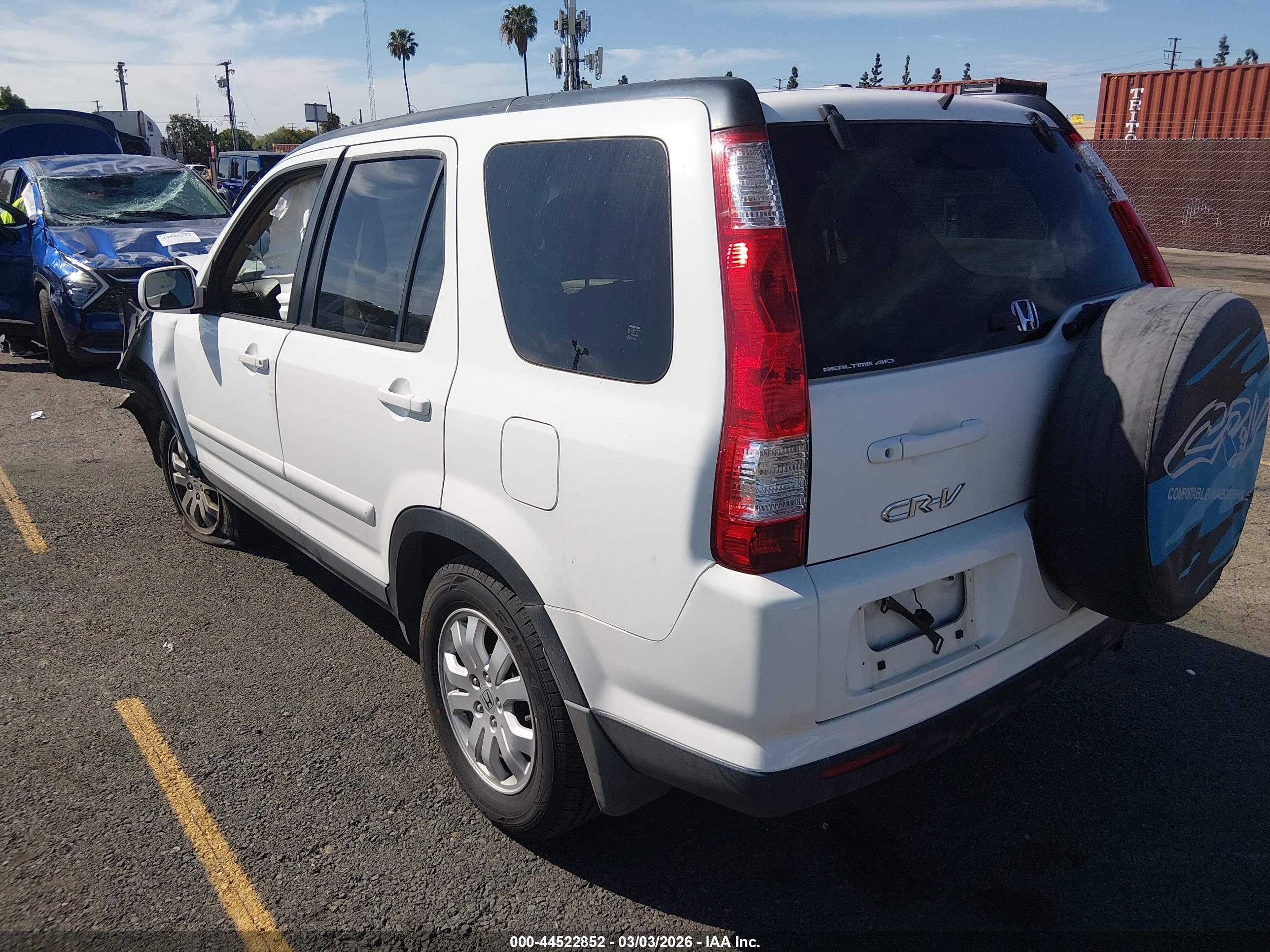 HONDA CR-V image 3