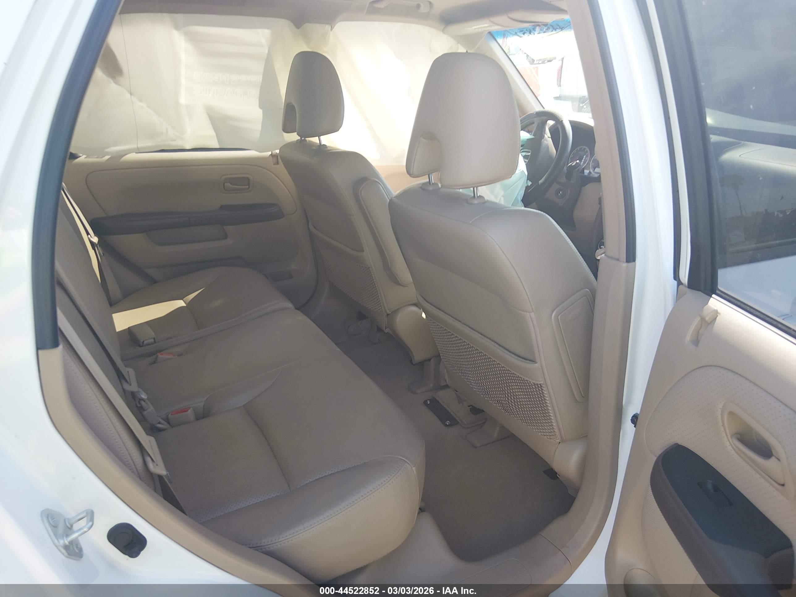 HONDA CR-V image 8