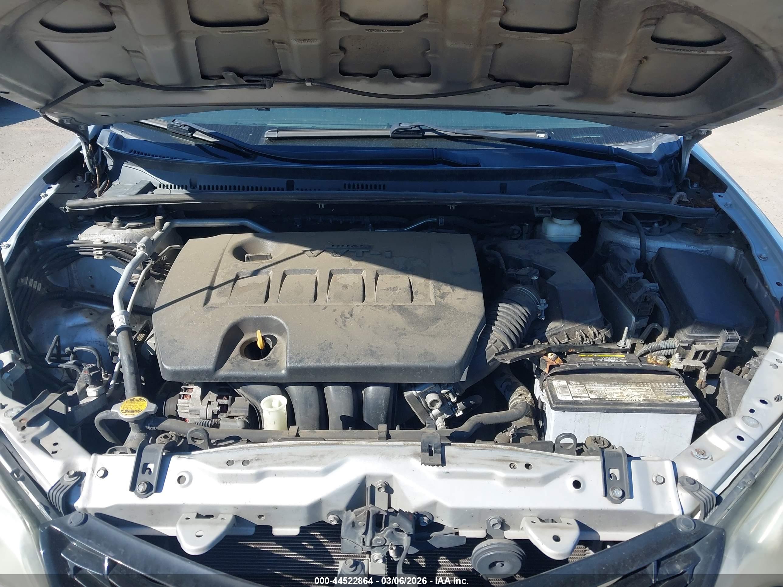 TOYOTA COROLLA image 10