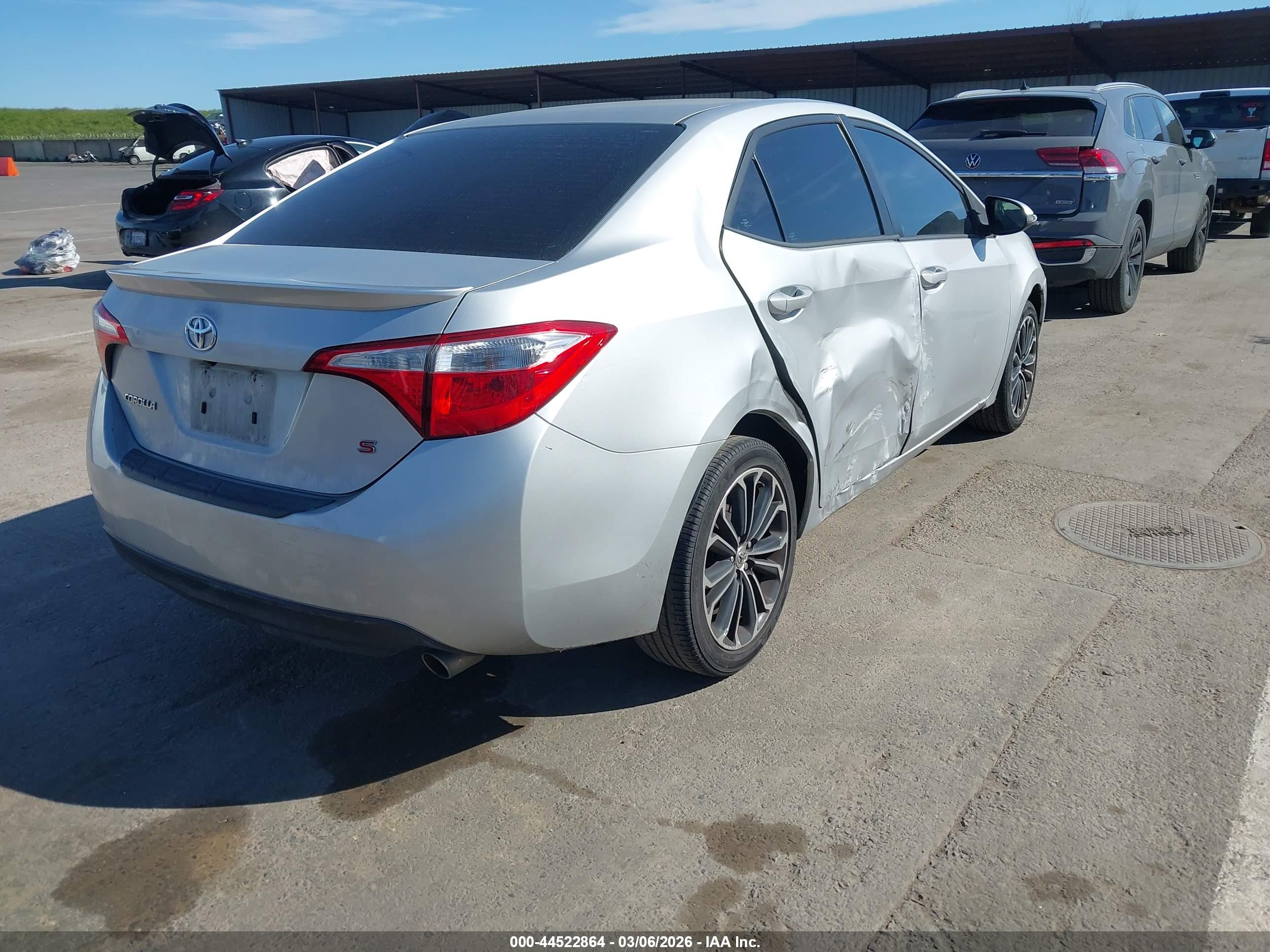 TOYOTA COROLLA image 4