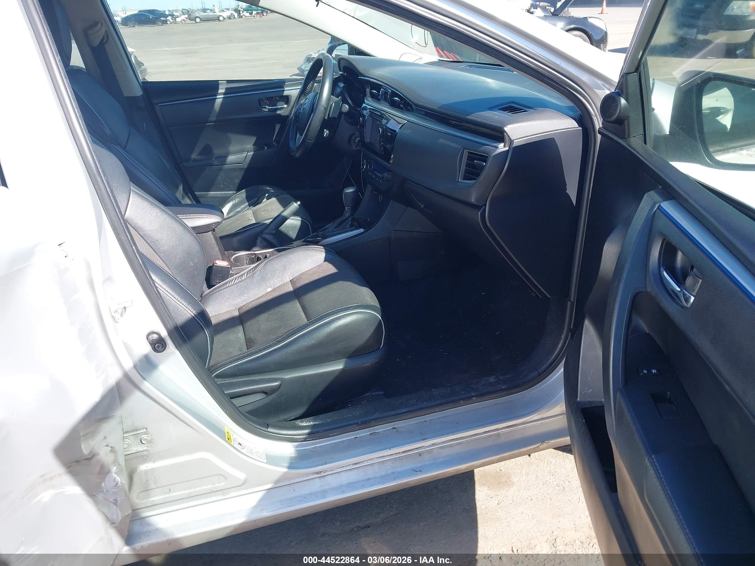 TOYOTA COROLLA image 5