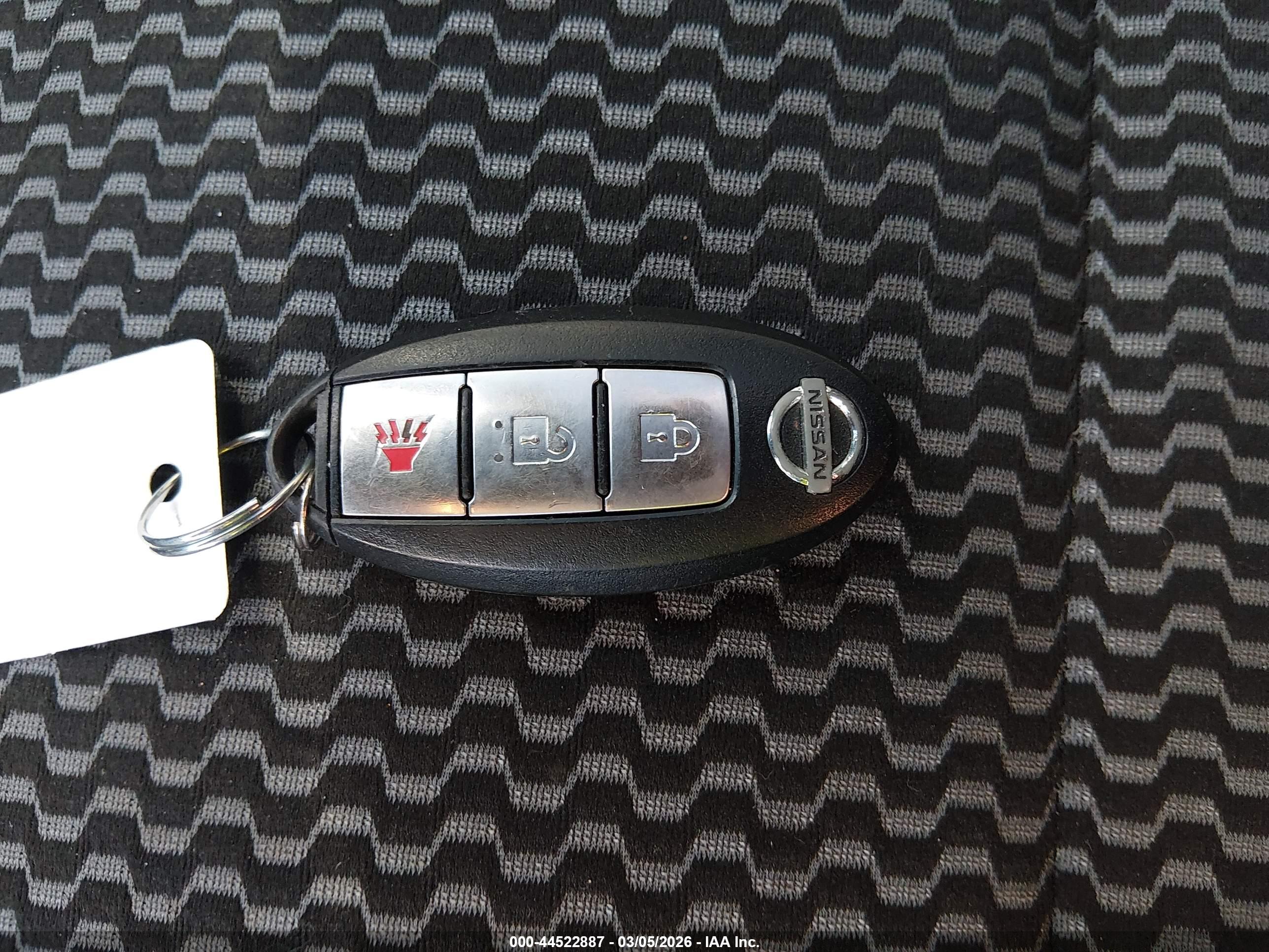 NISSAN JUKE image 11