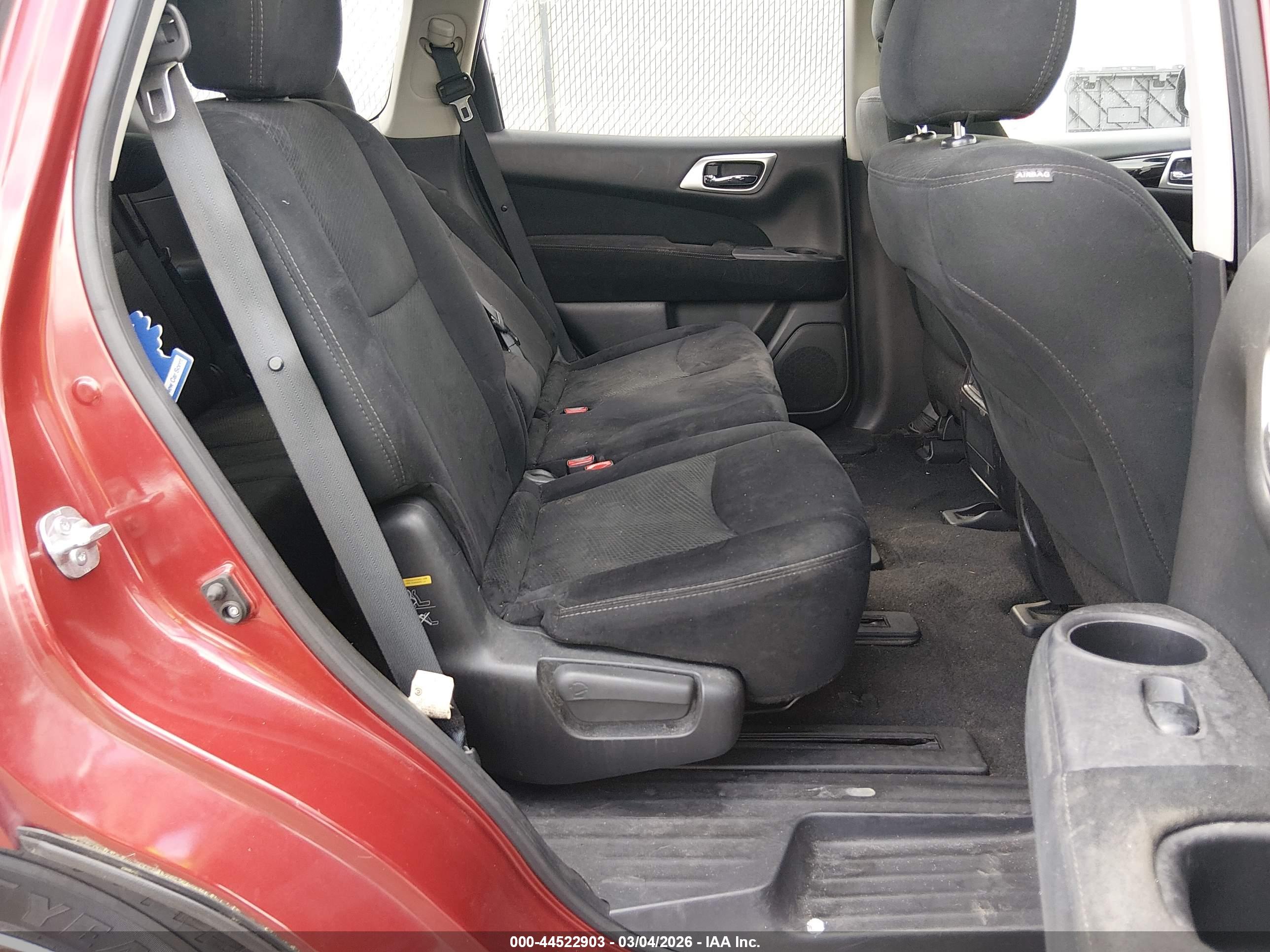 NISSAN PATHFINDER image 8