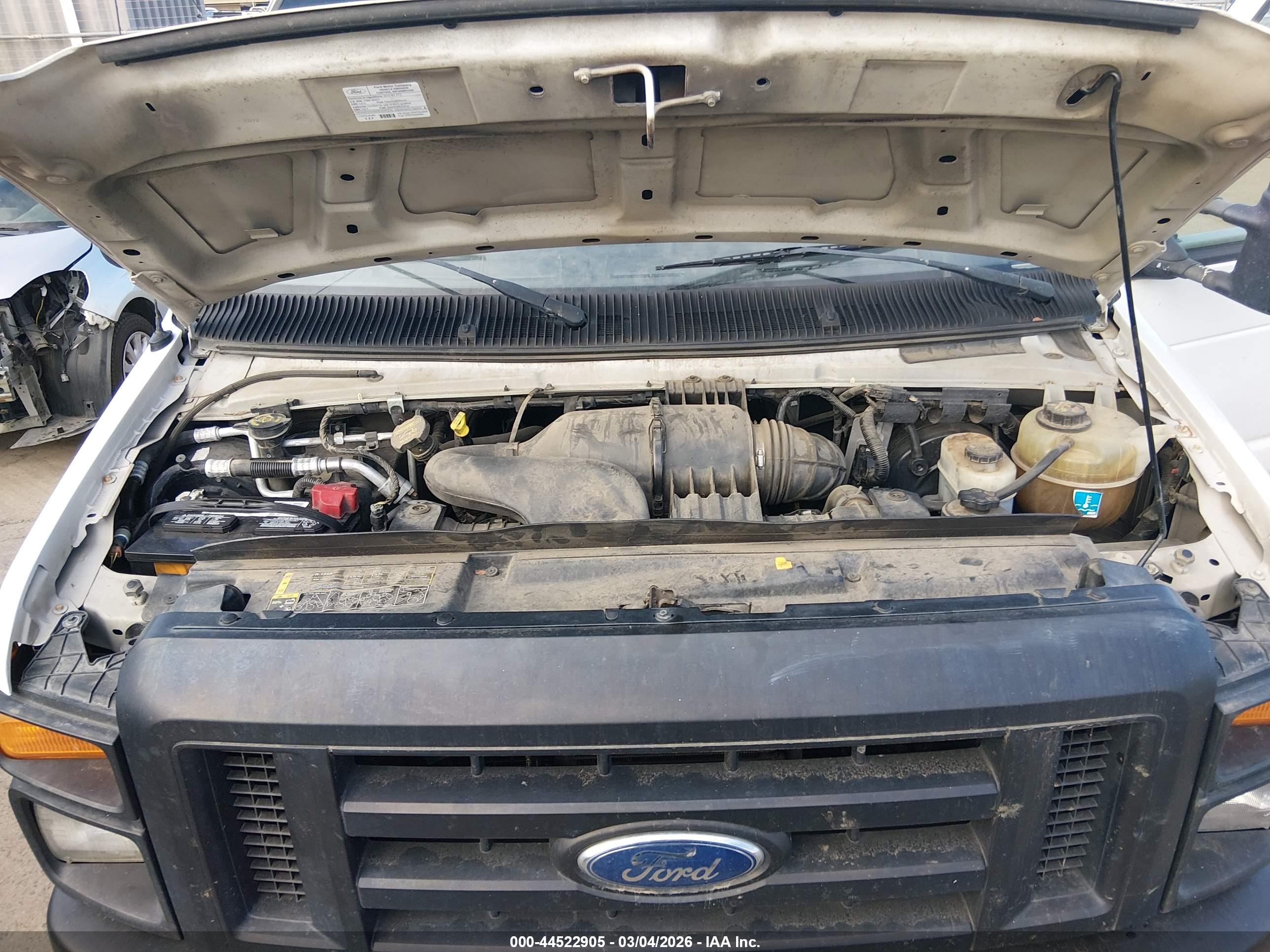 FORD E-250 image 10