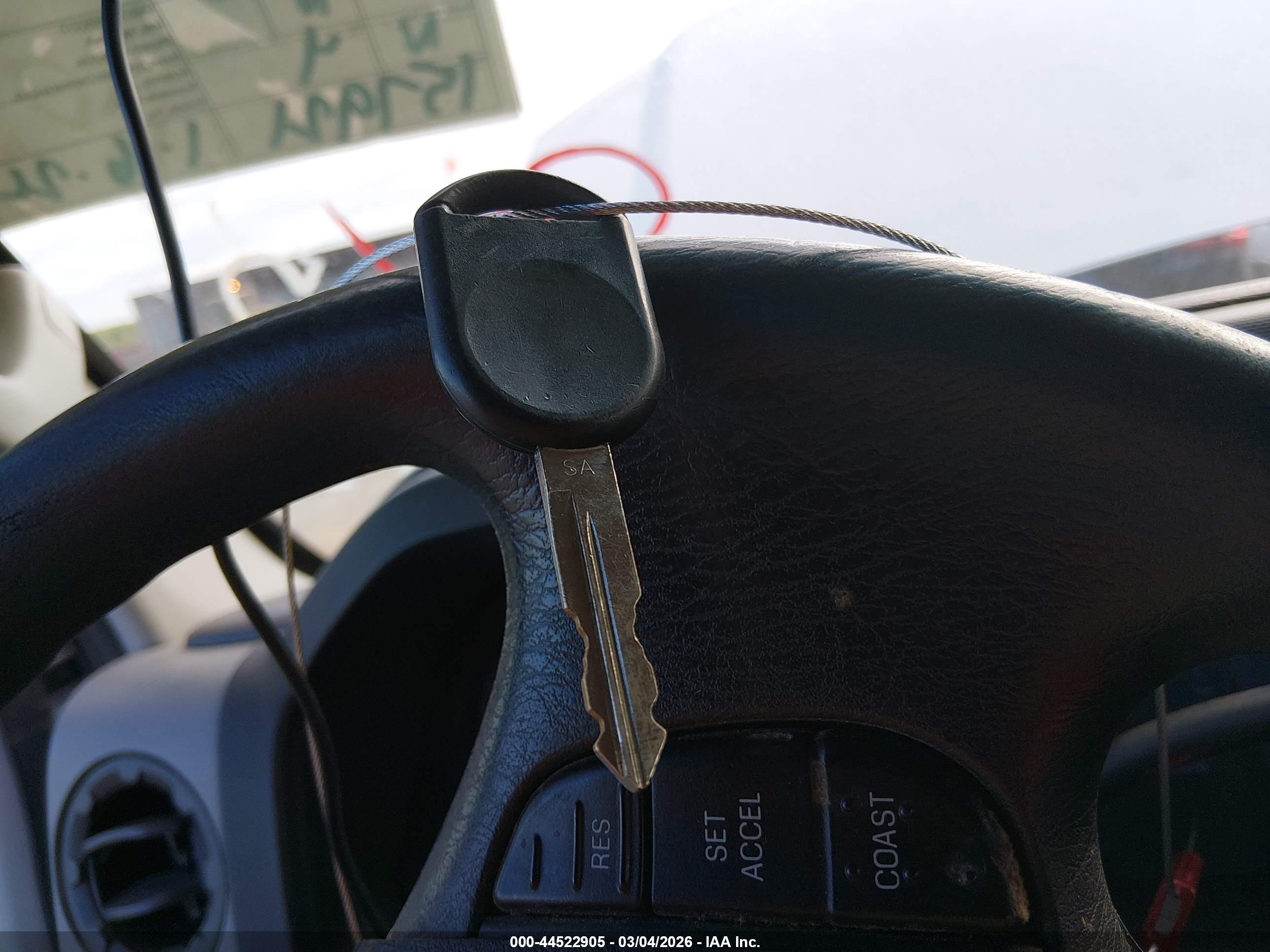 FORD E-250 image 11