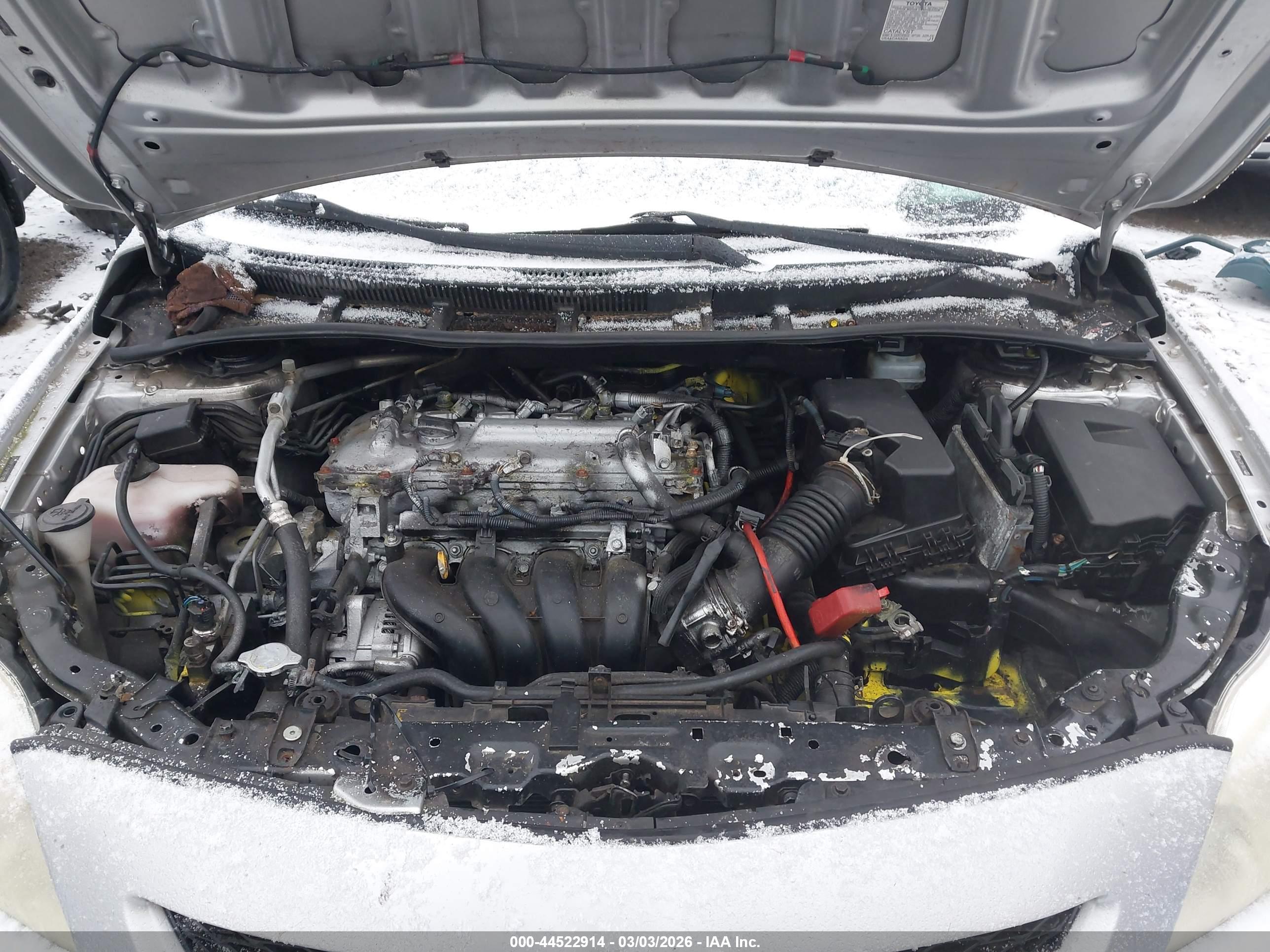 TOYOTA COROLLA image 10
