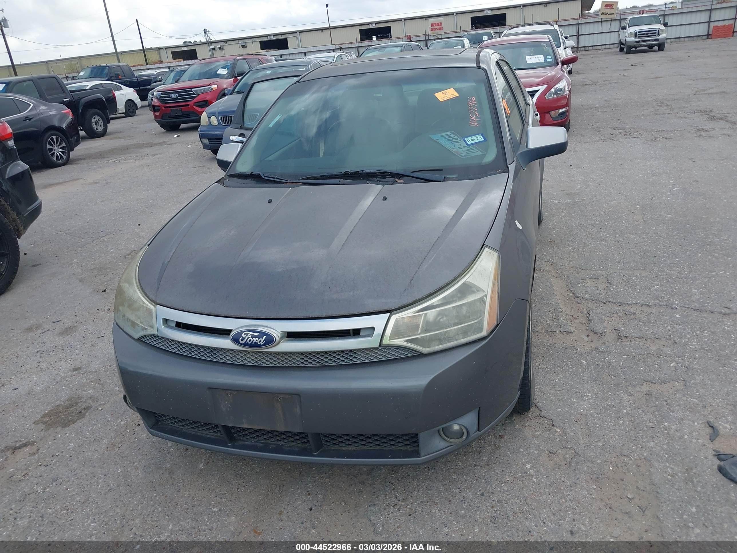 FORD FOCUS image 6