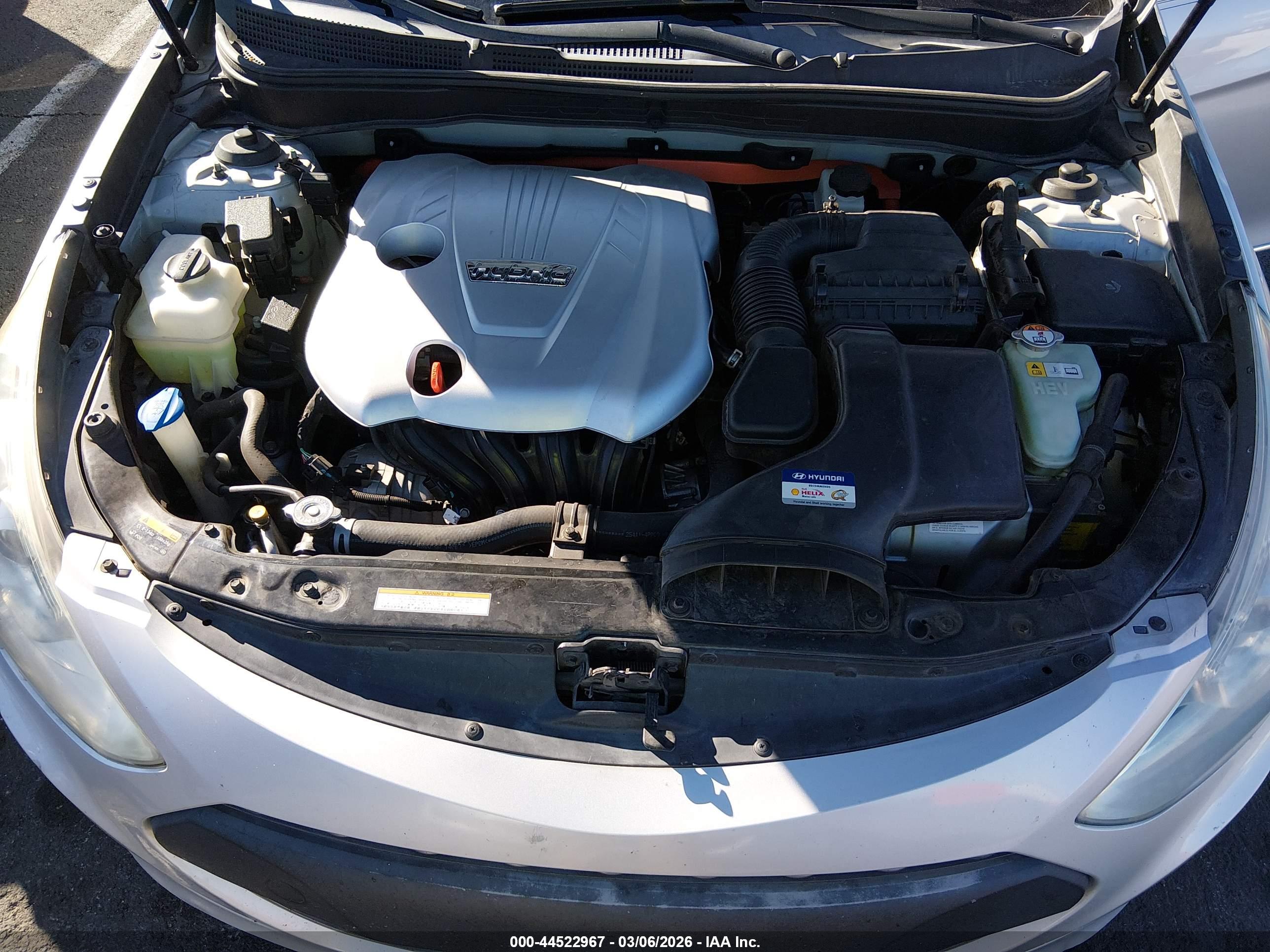 HYUNDAI SONATA image 10