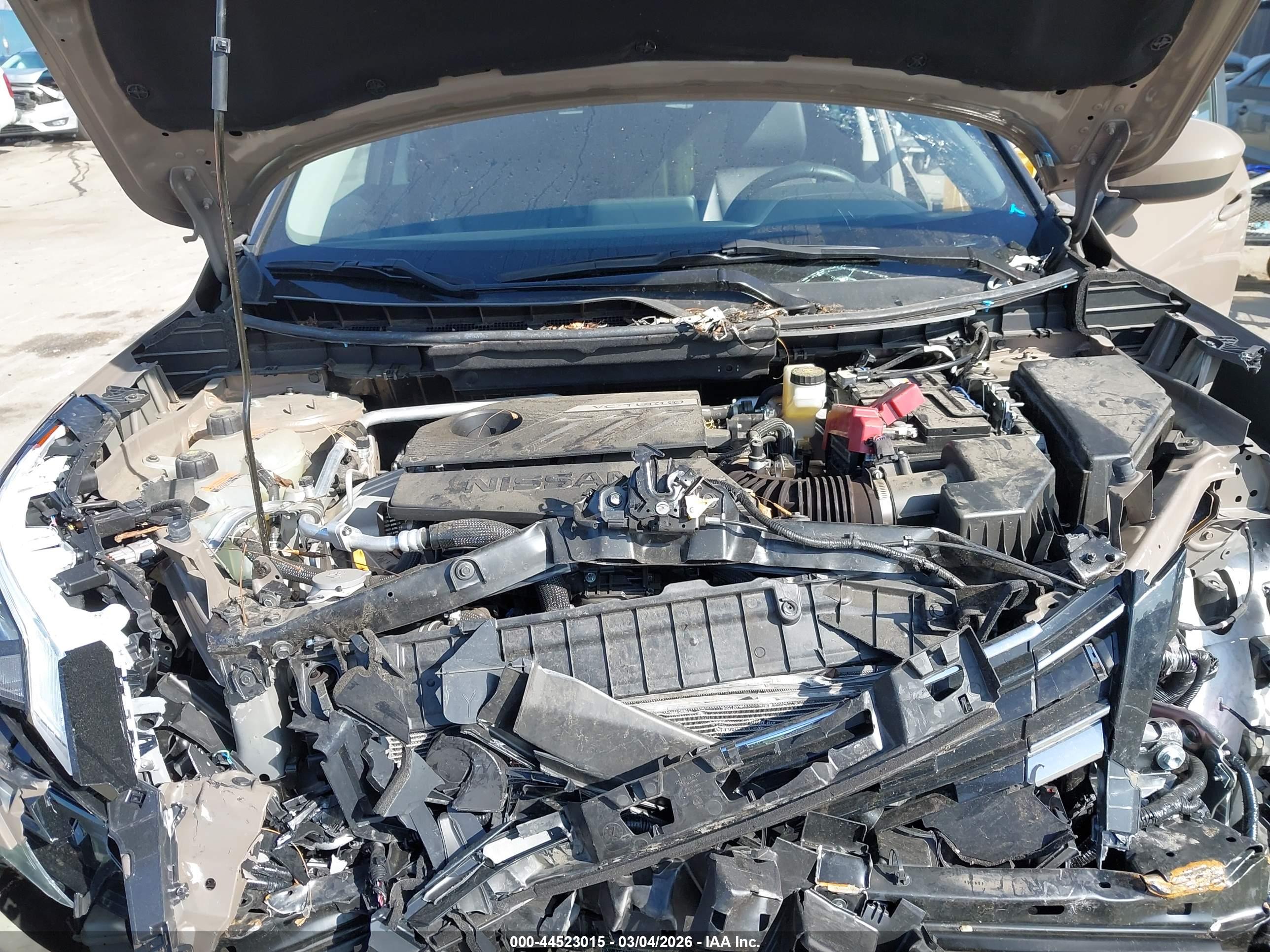 NISSAN ROGUE image 10