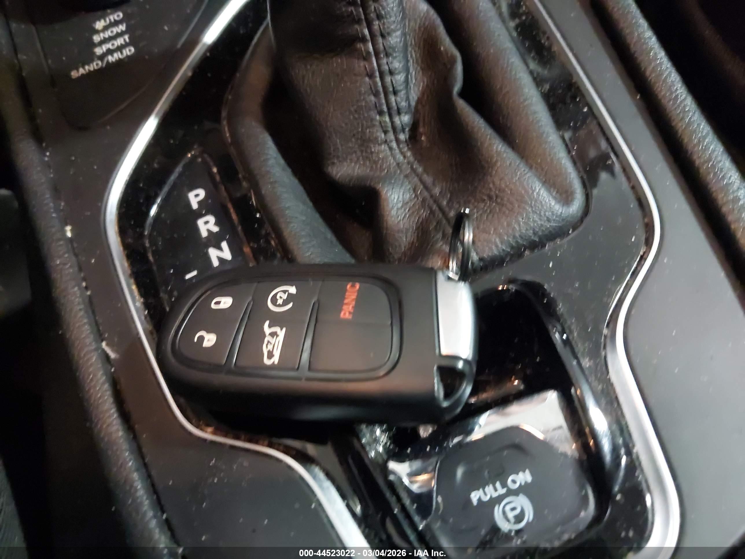 JEEP CHEROKEE image 11