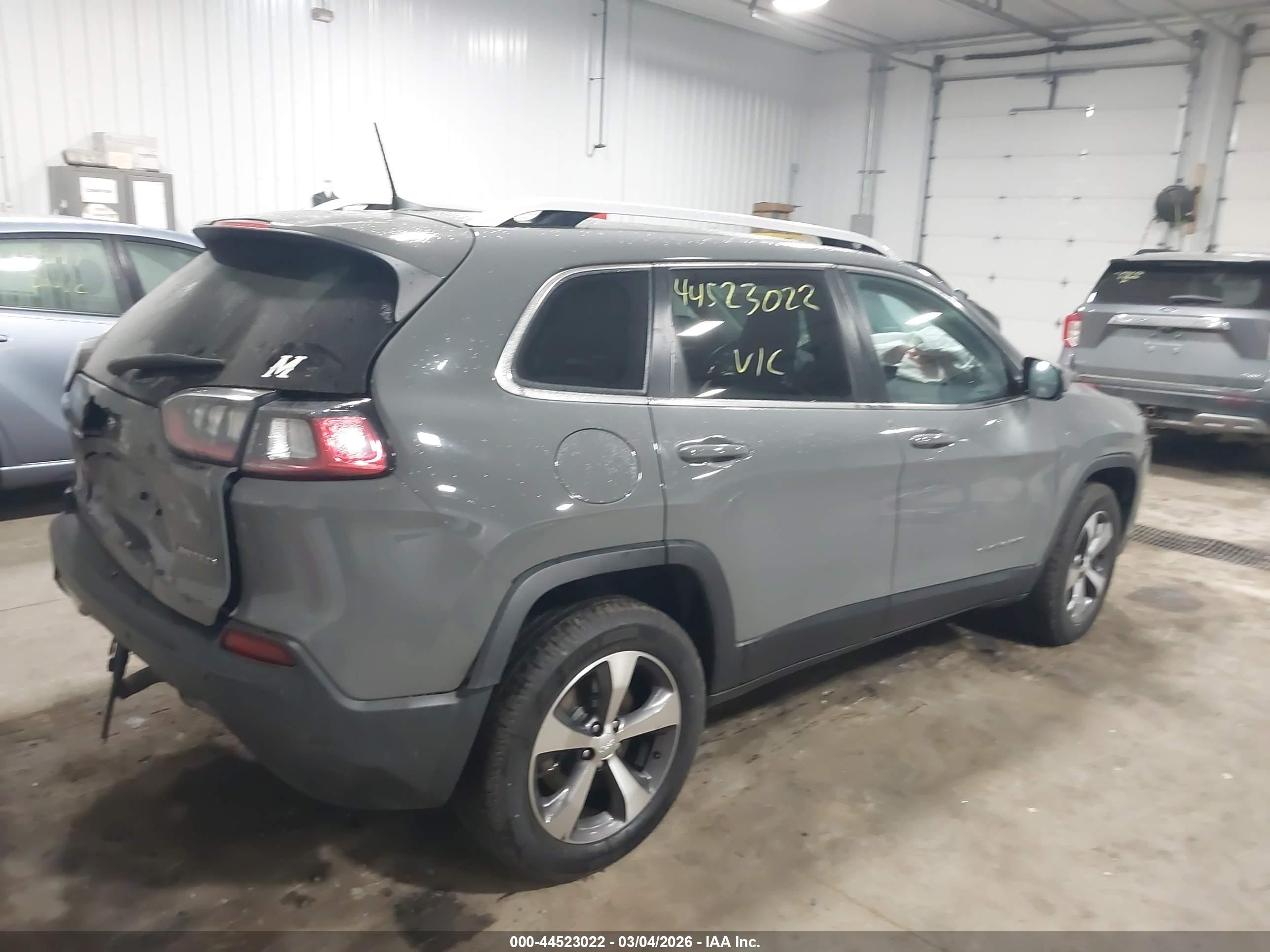 JEEP CHEROKEE image 4