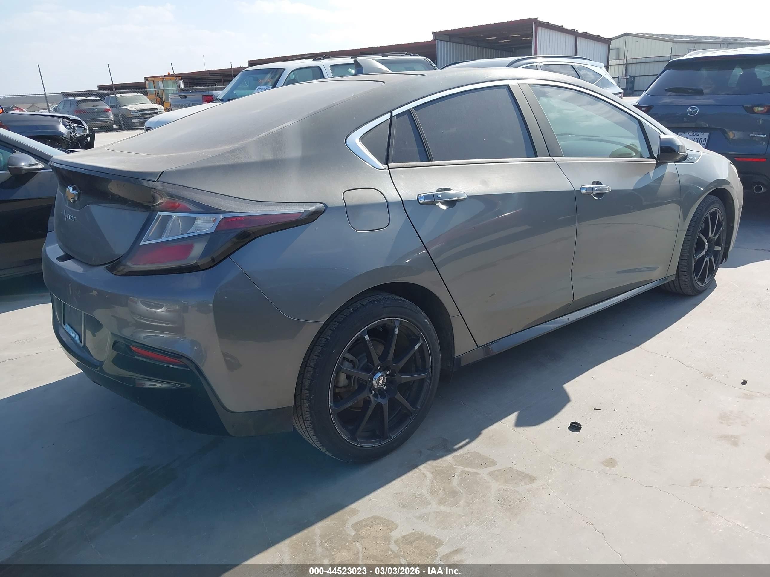 CHEVROLET VOLT image 4