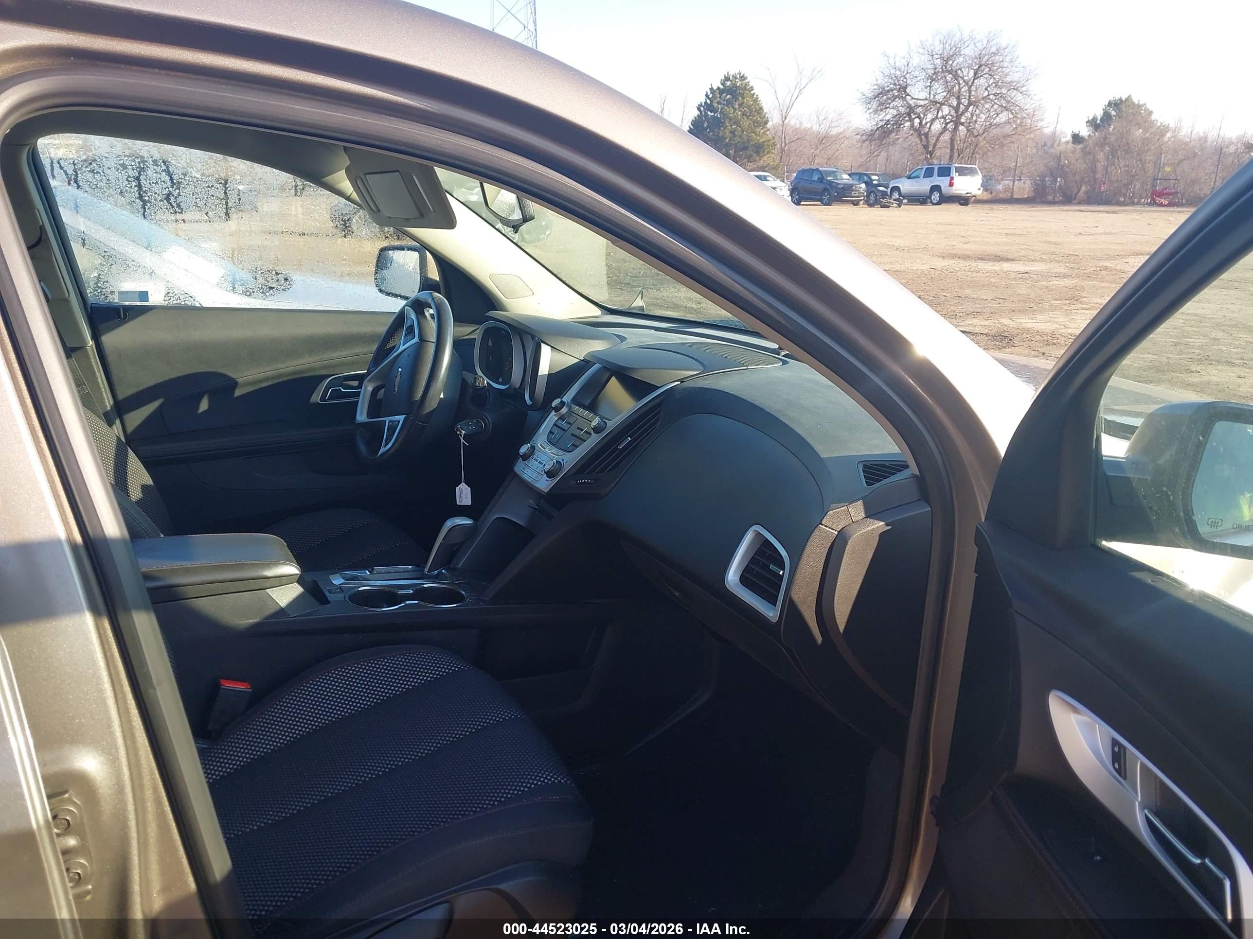 CHEVROLET EQUINOX image 5