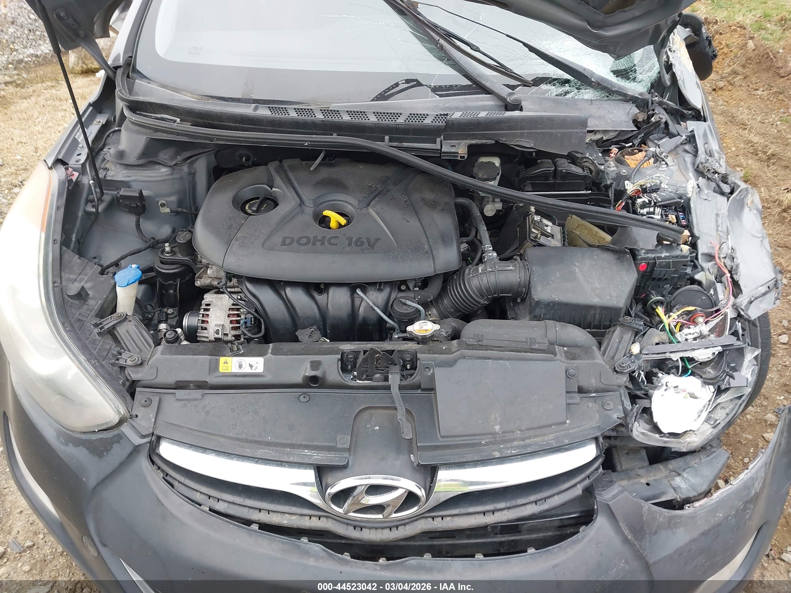 HYUNDAI ELANTRA image 10