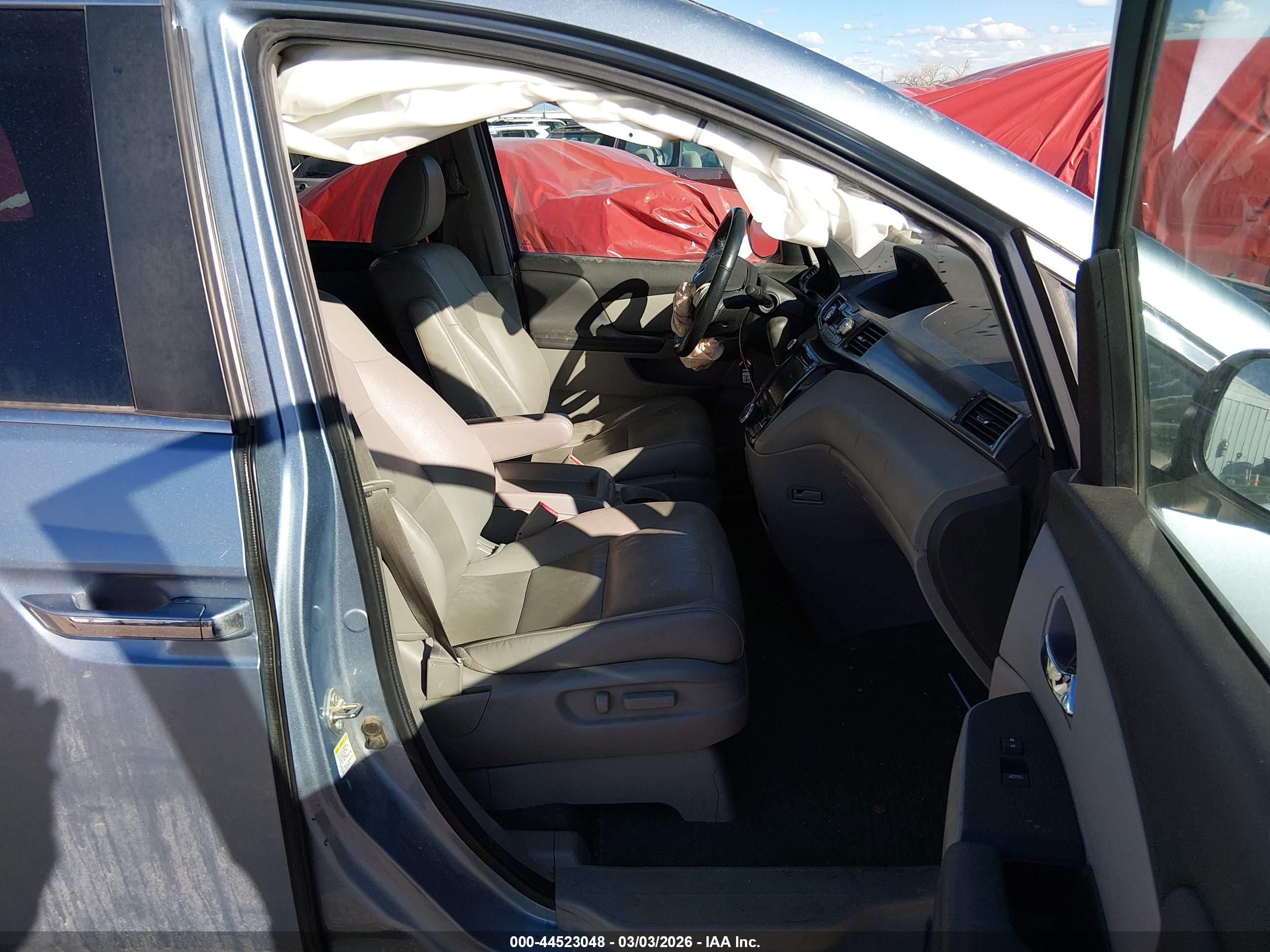 HONDA ODYSSEY image 5