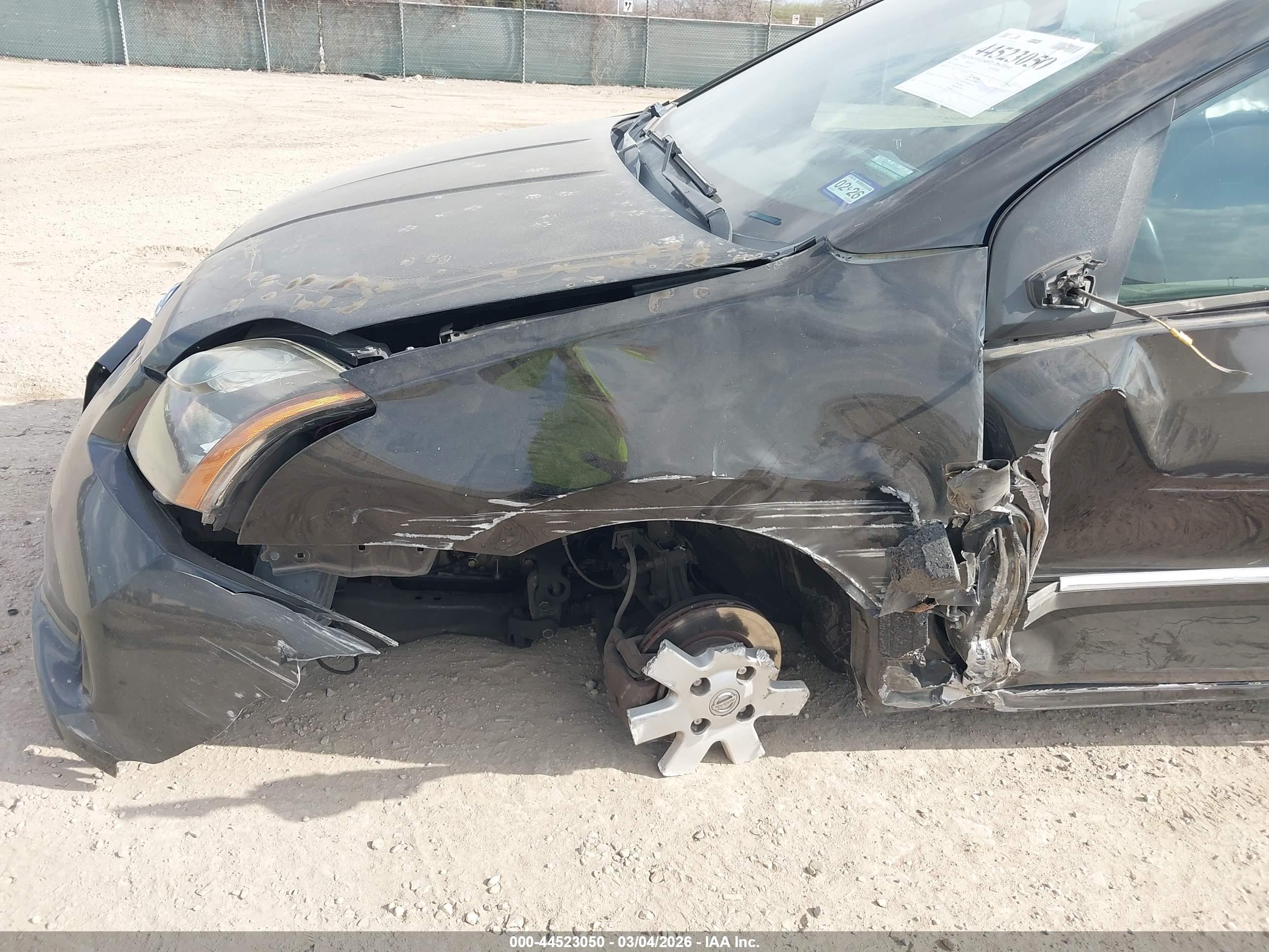 NISSAN SENTRA image 6