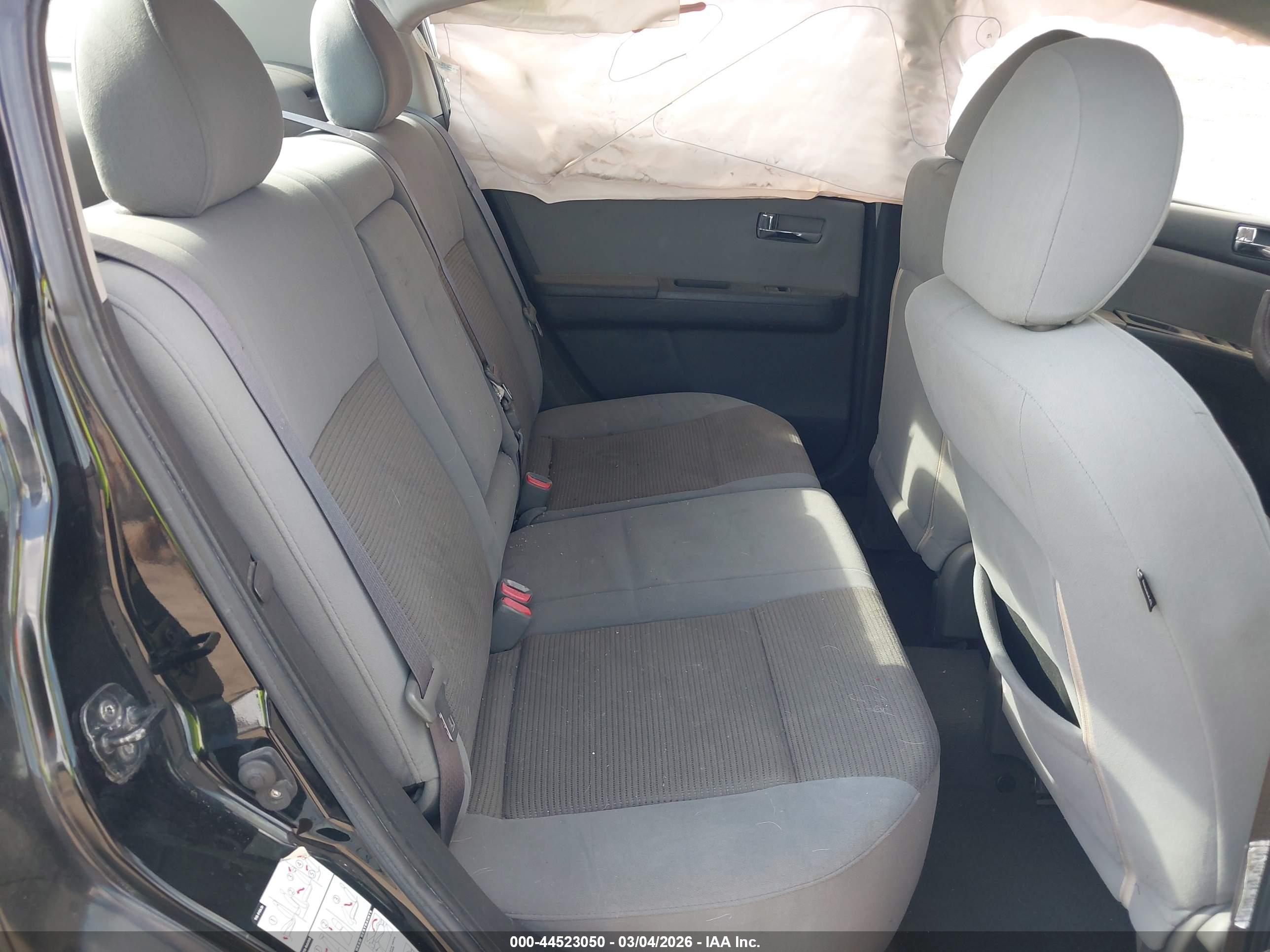 NISSAN SENTRA image 8