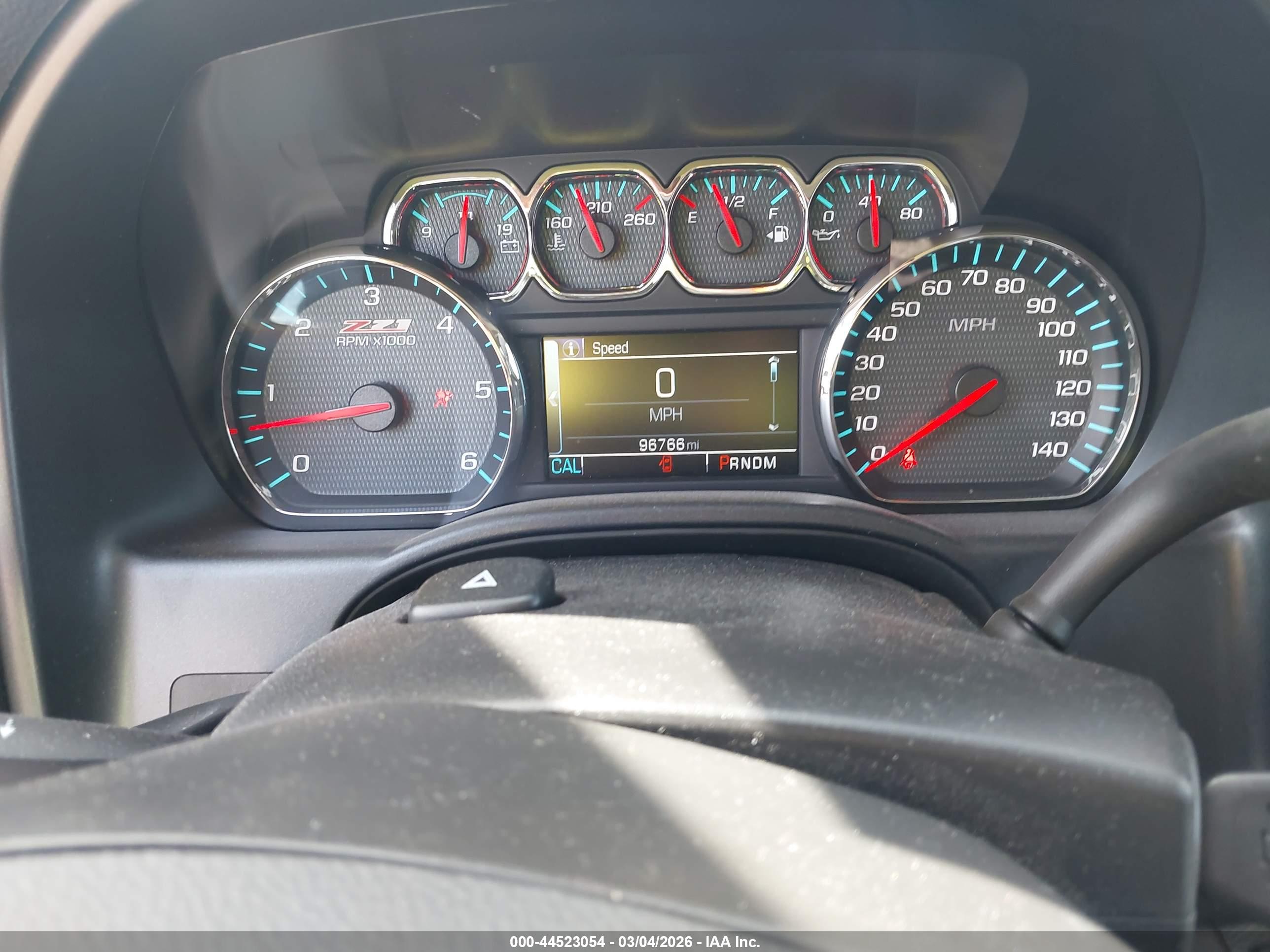 CHEVROLET SILVERADO image 7