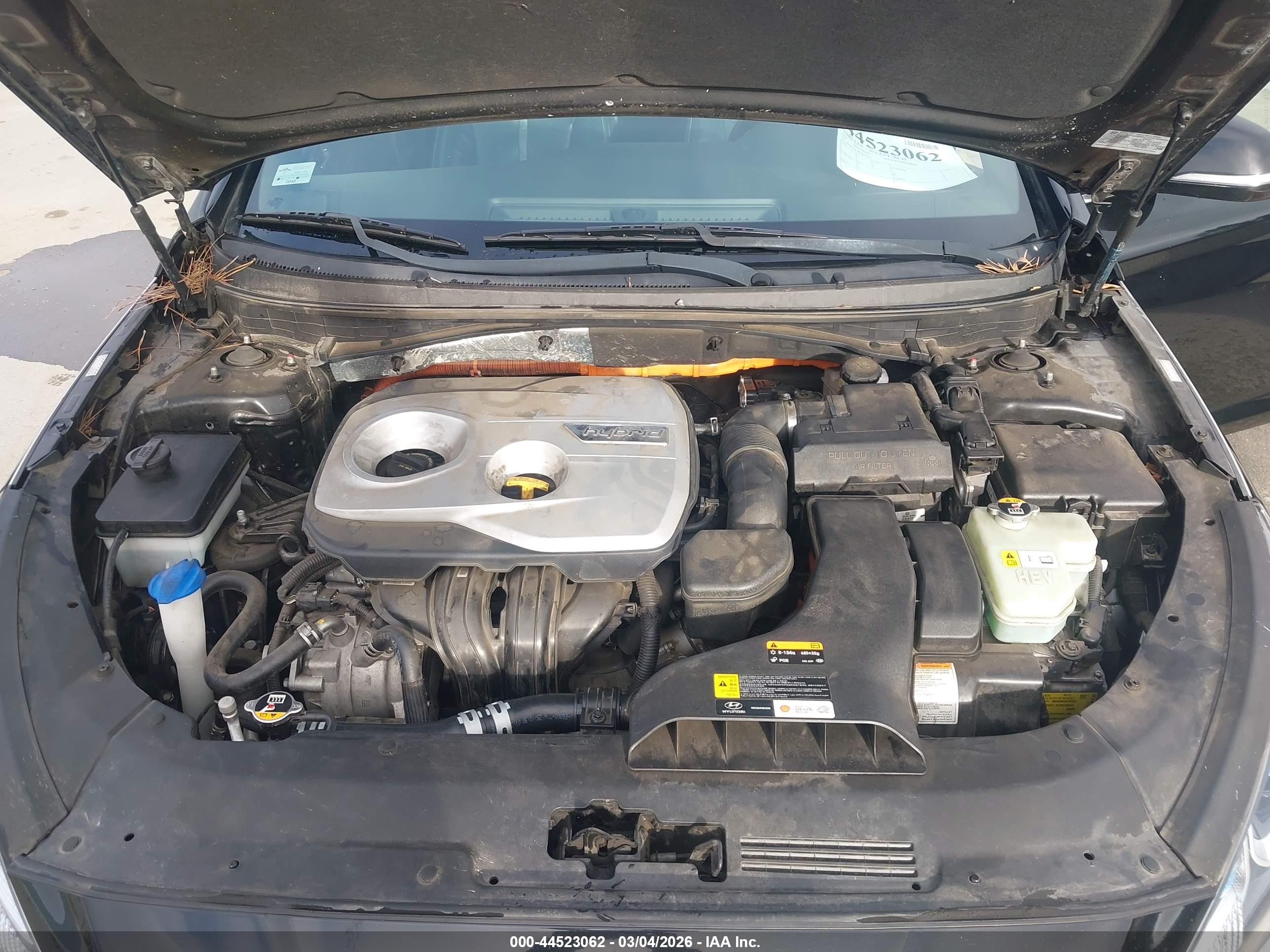 HYUNDAI SONATA image 10