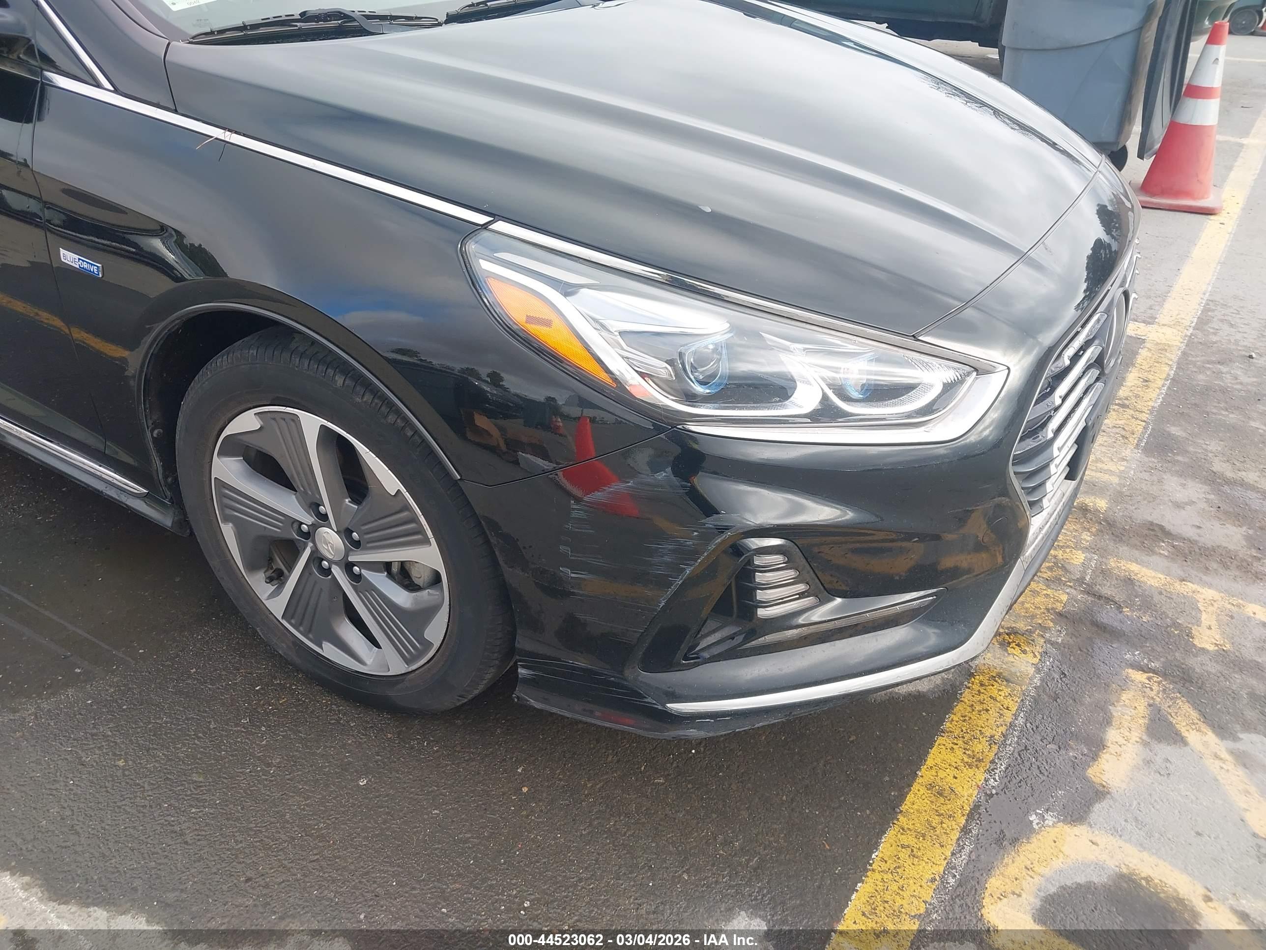 HYUNDAI SONATA image 6