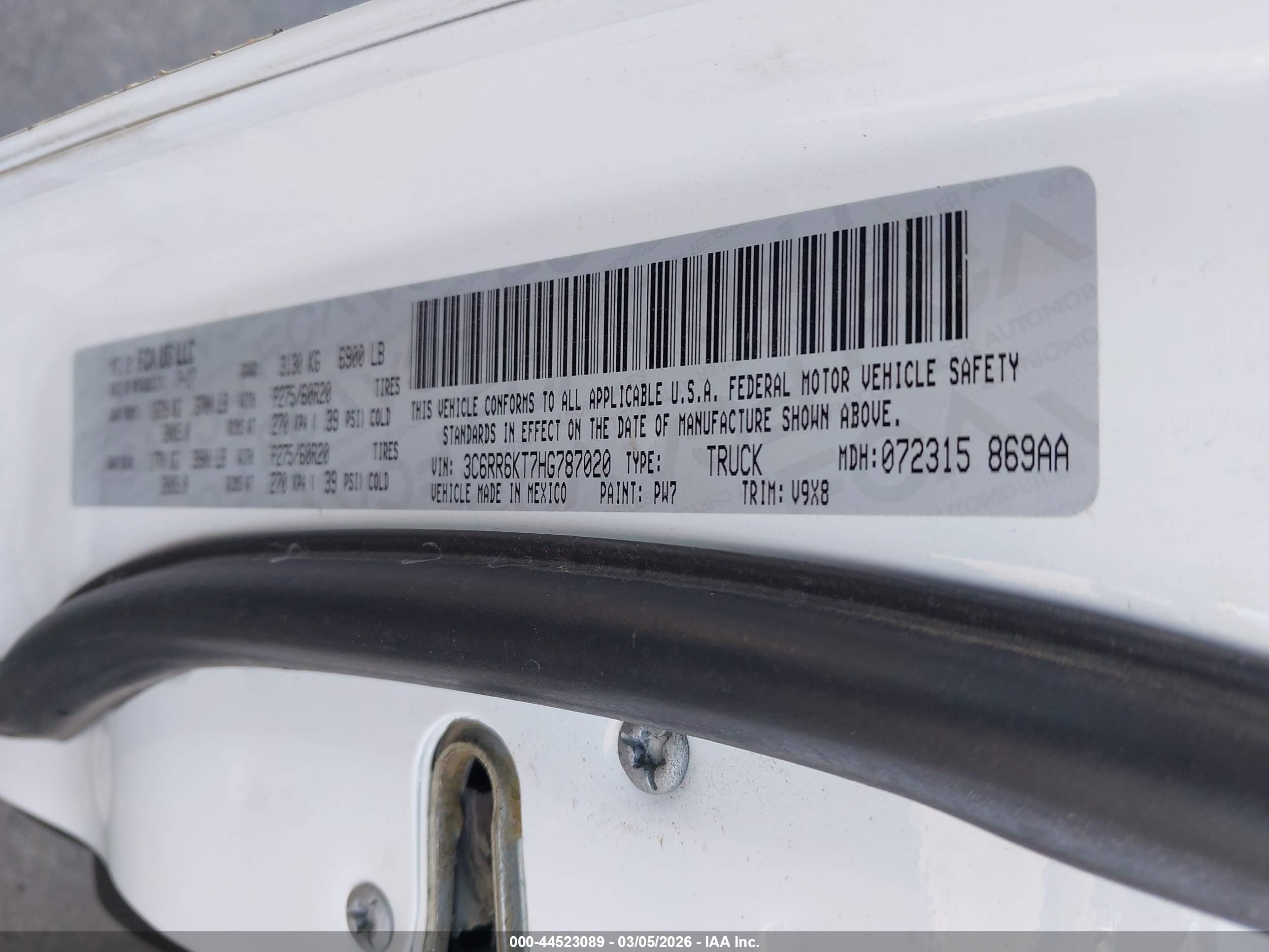 RAM 1500 image 9