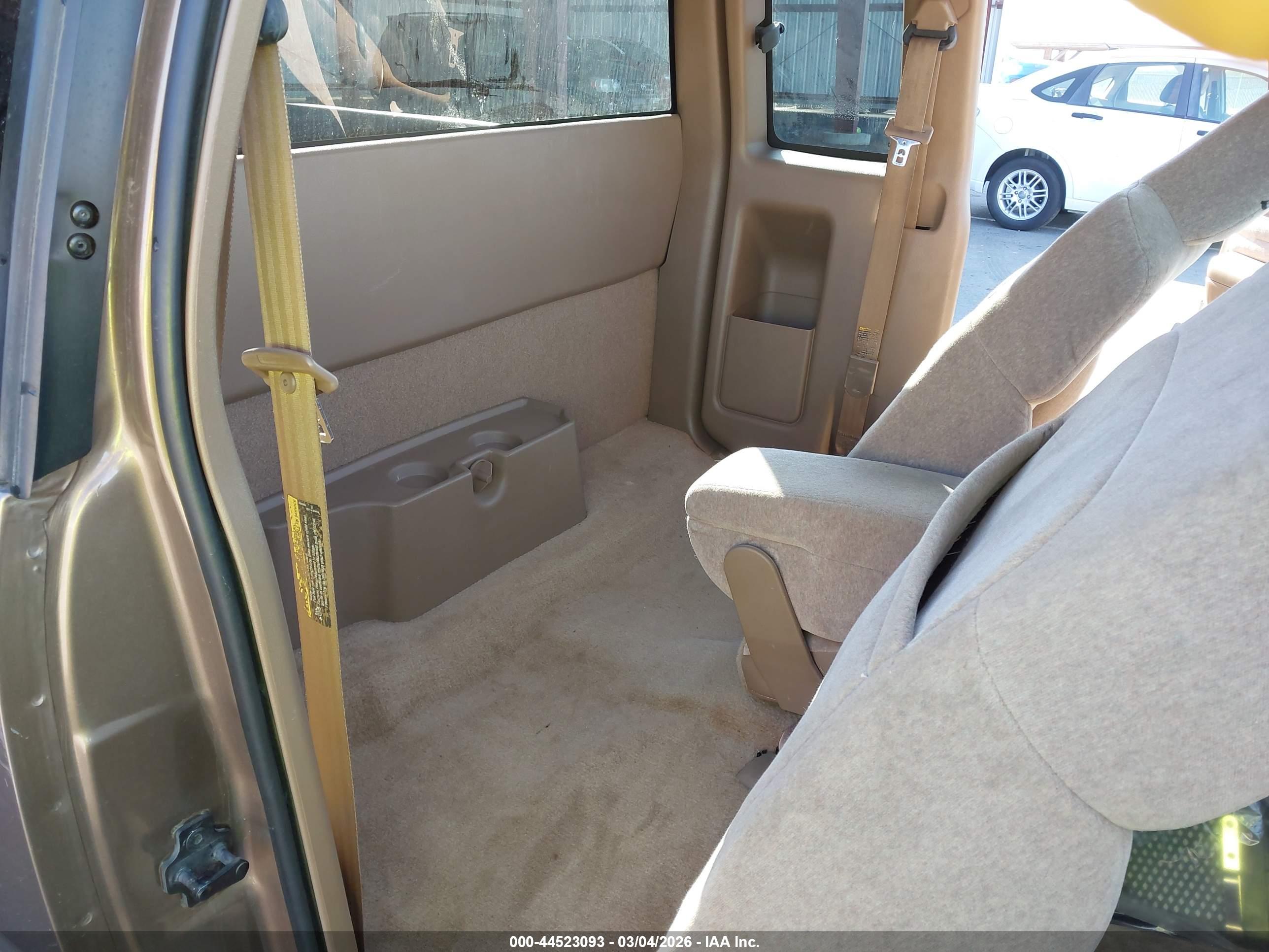 CHEVROLET S-10 image 8