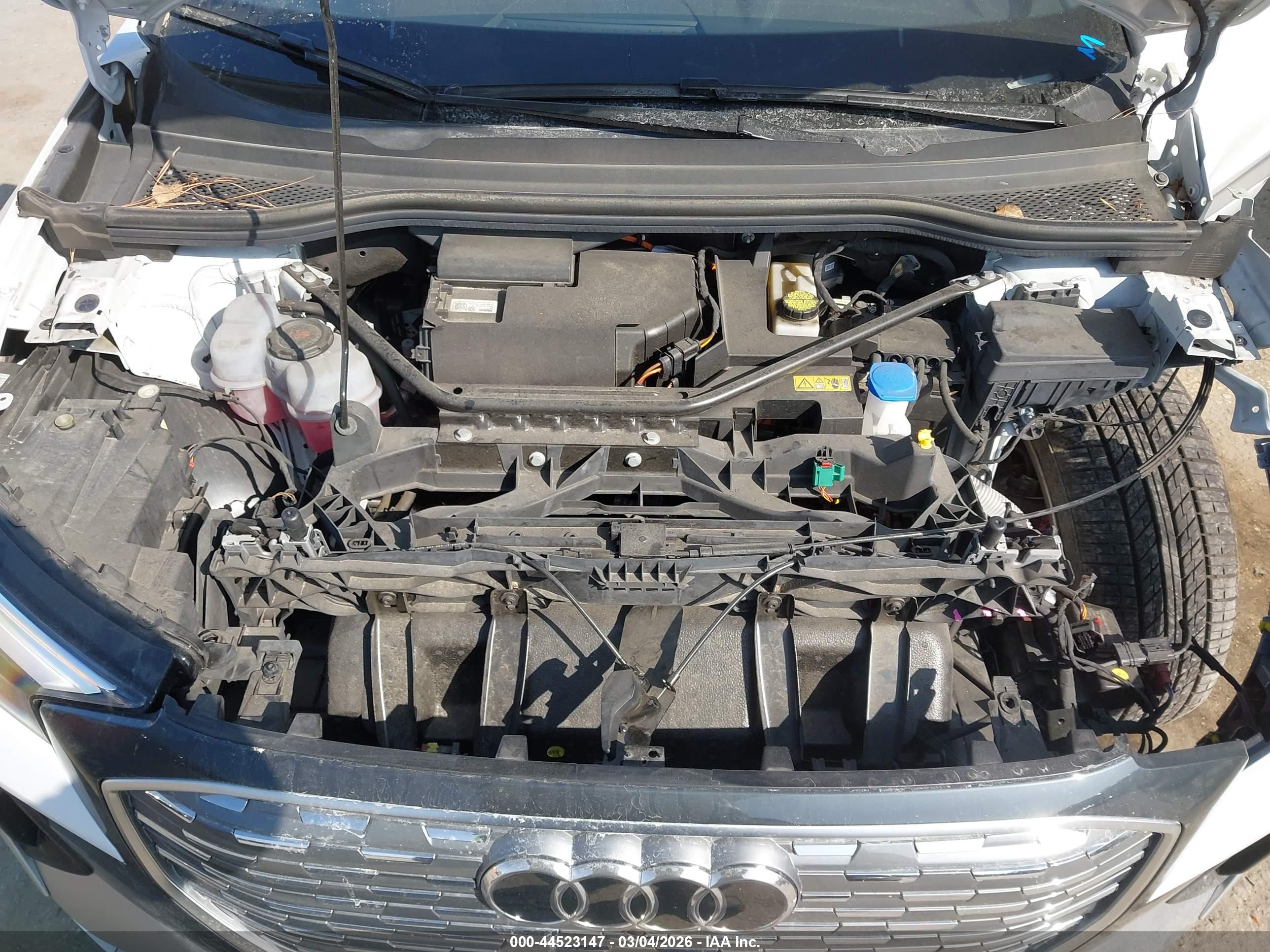 AUDI Q4 image 10