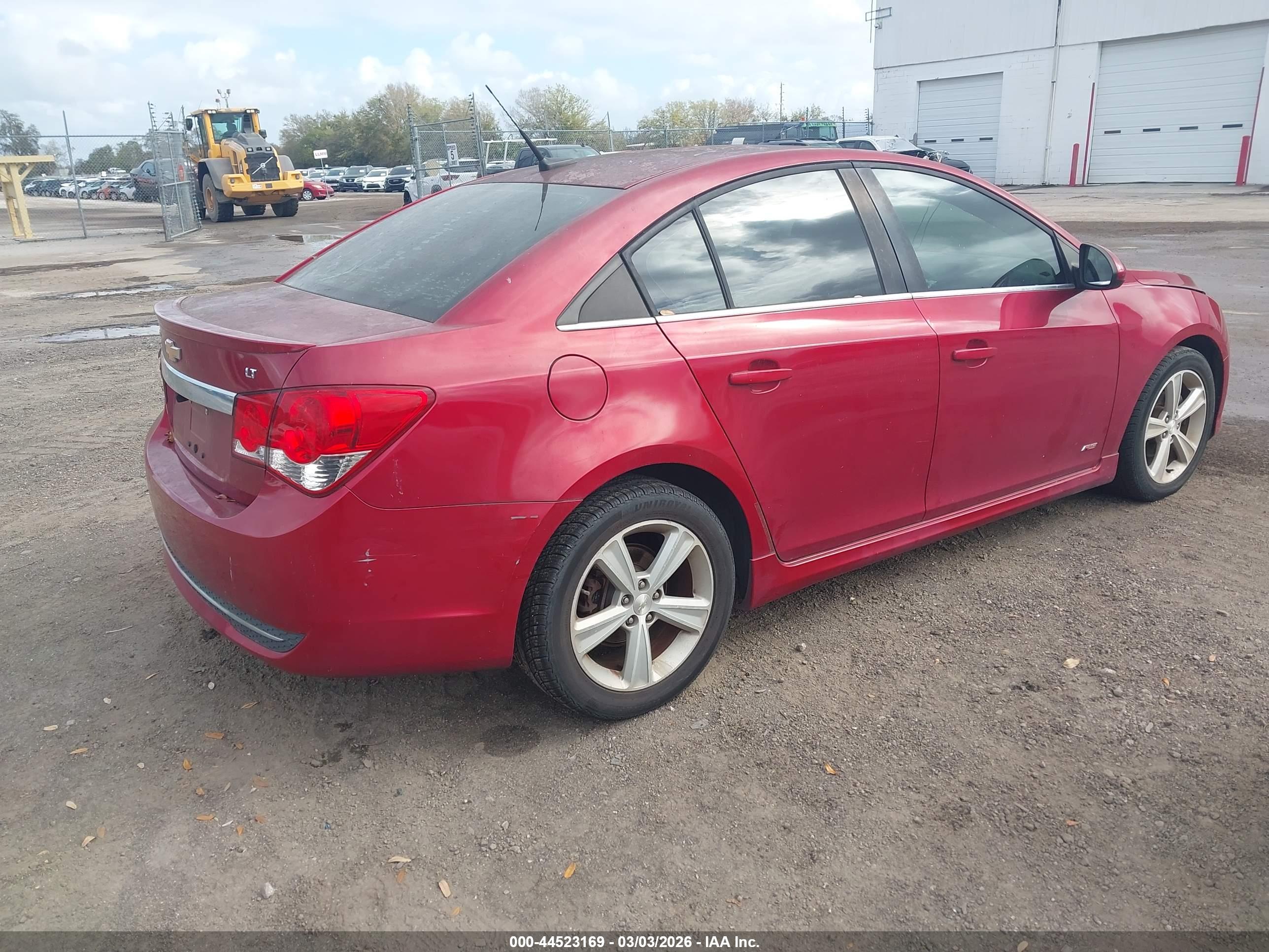 CHEVROLET CRUZE image 4