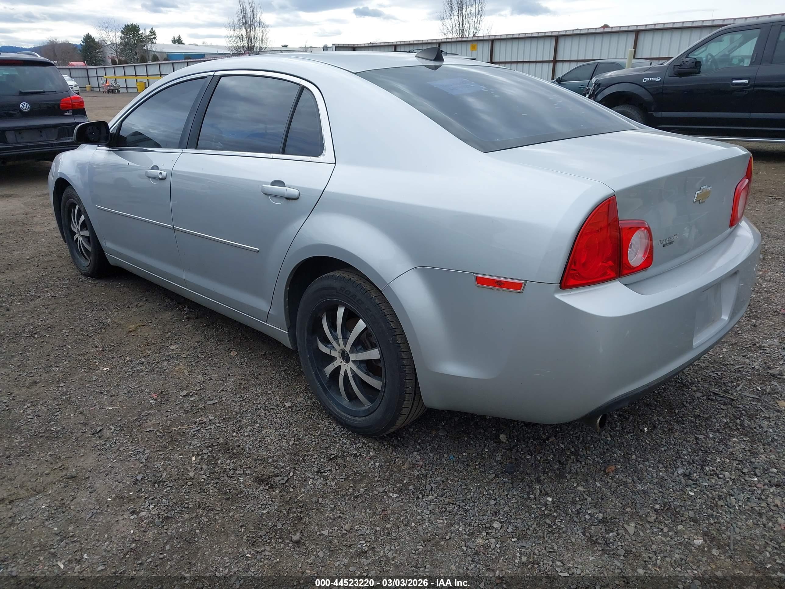 CHEVROLET MALIBU image 3