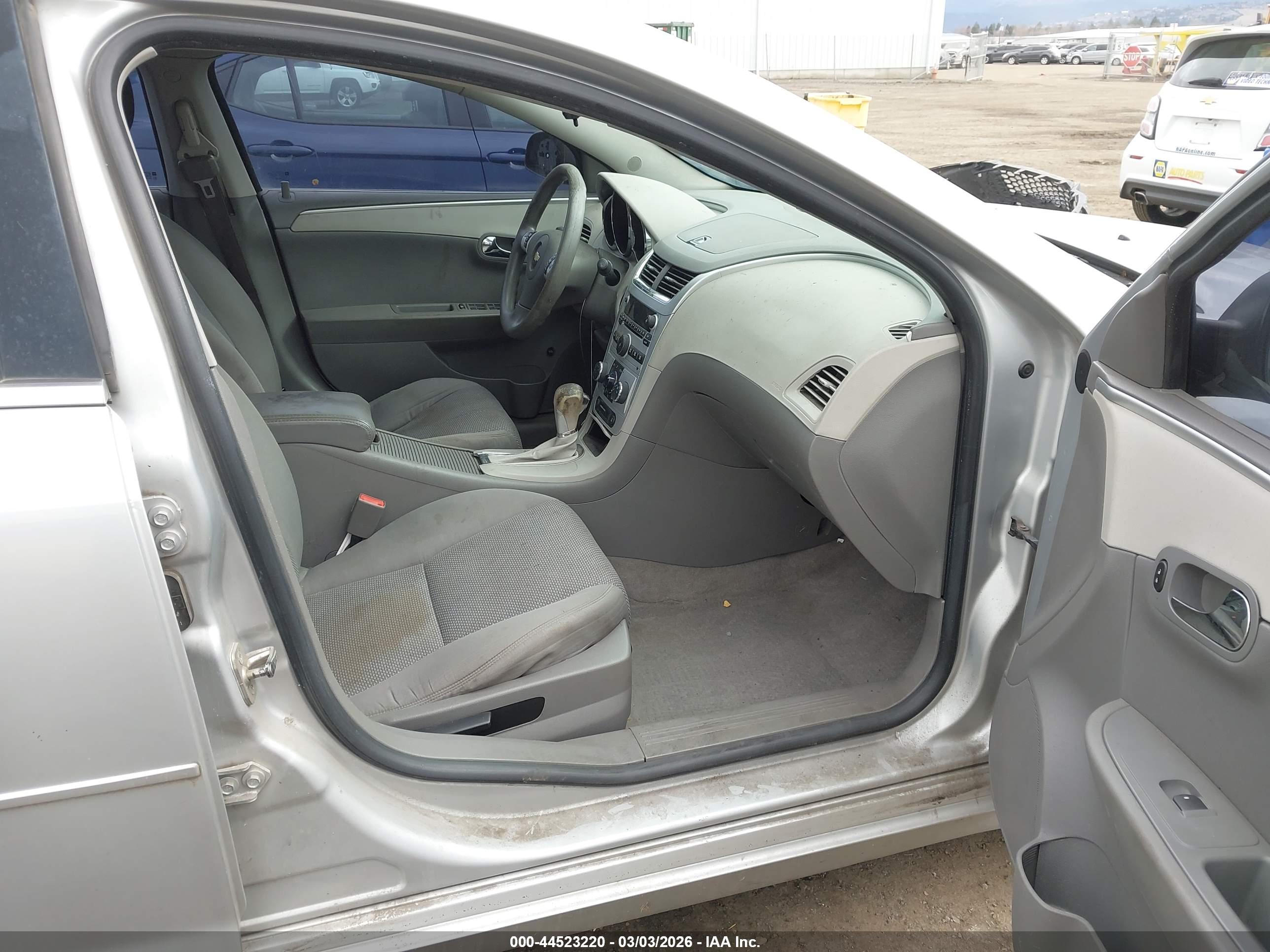 CHEVROLET MALIBU image 5