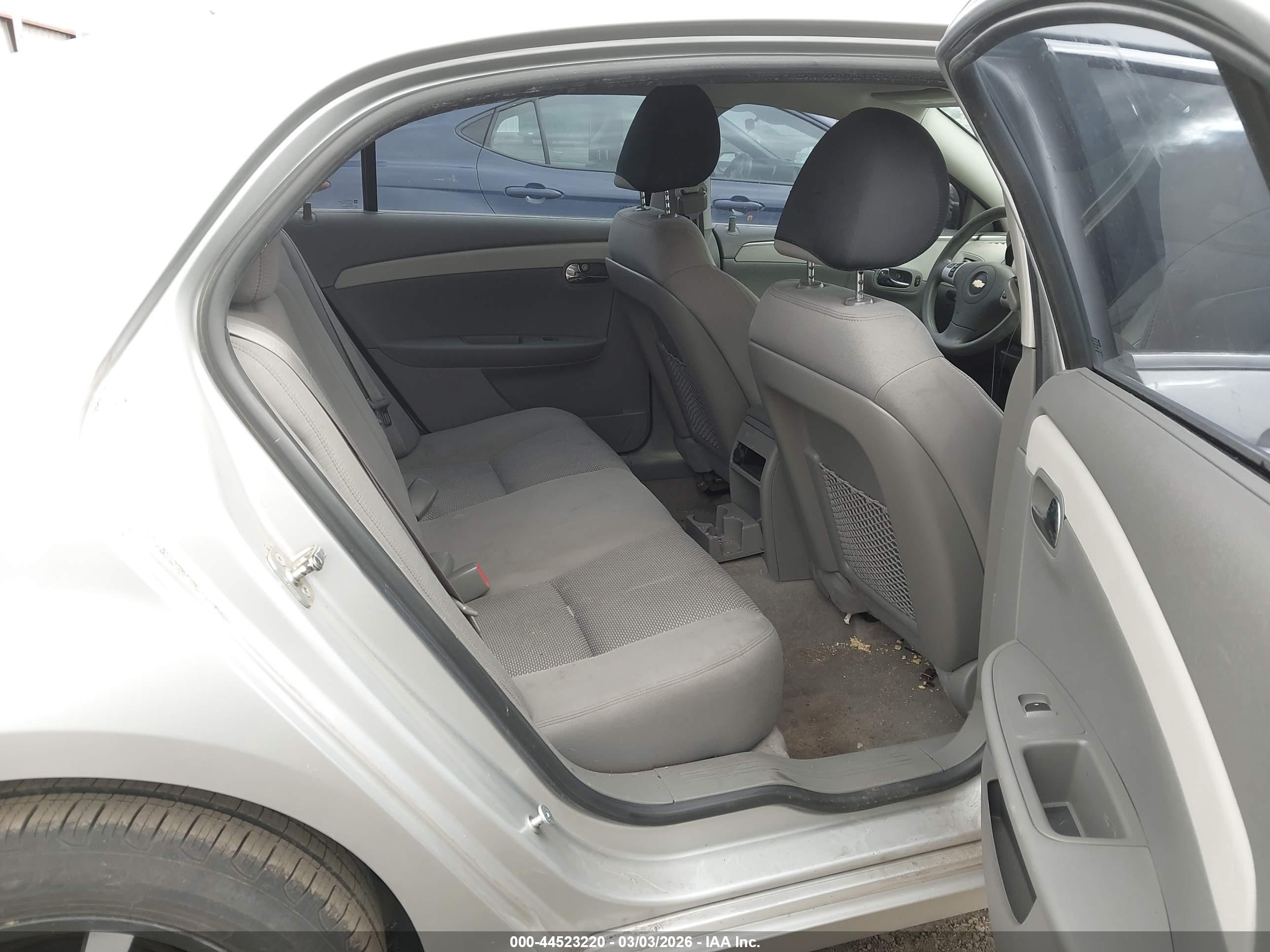 CHEVROLET MALIBU image 8
