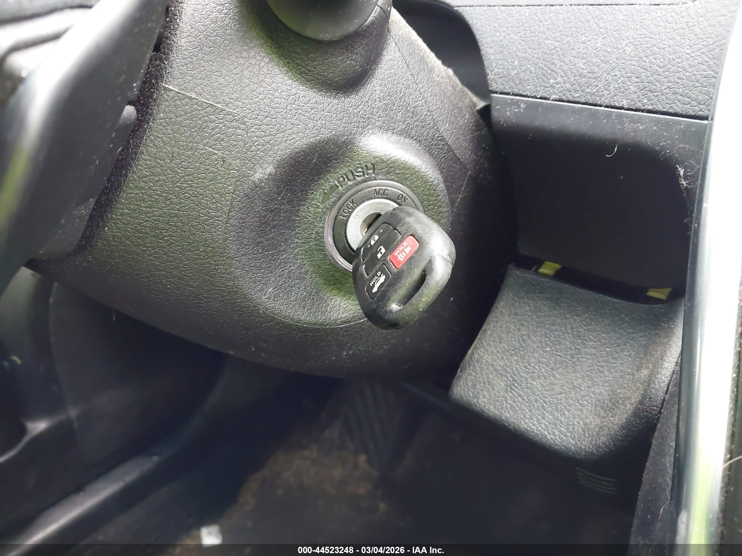 TOYOTA CAMRY image 11