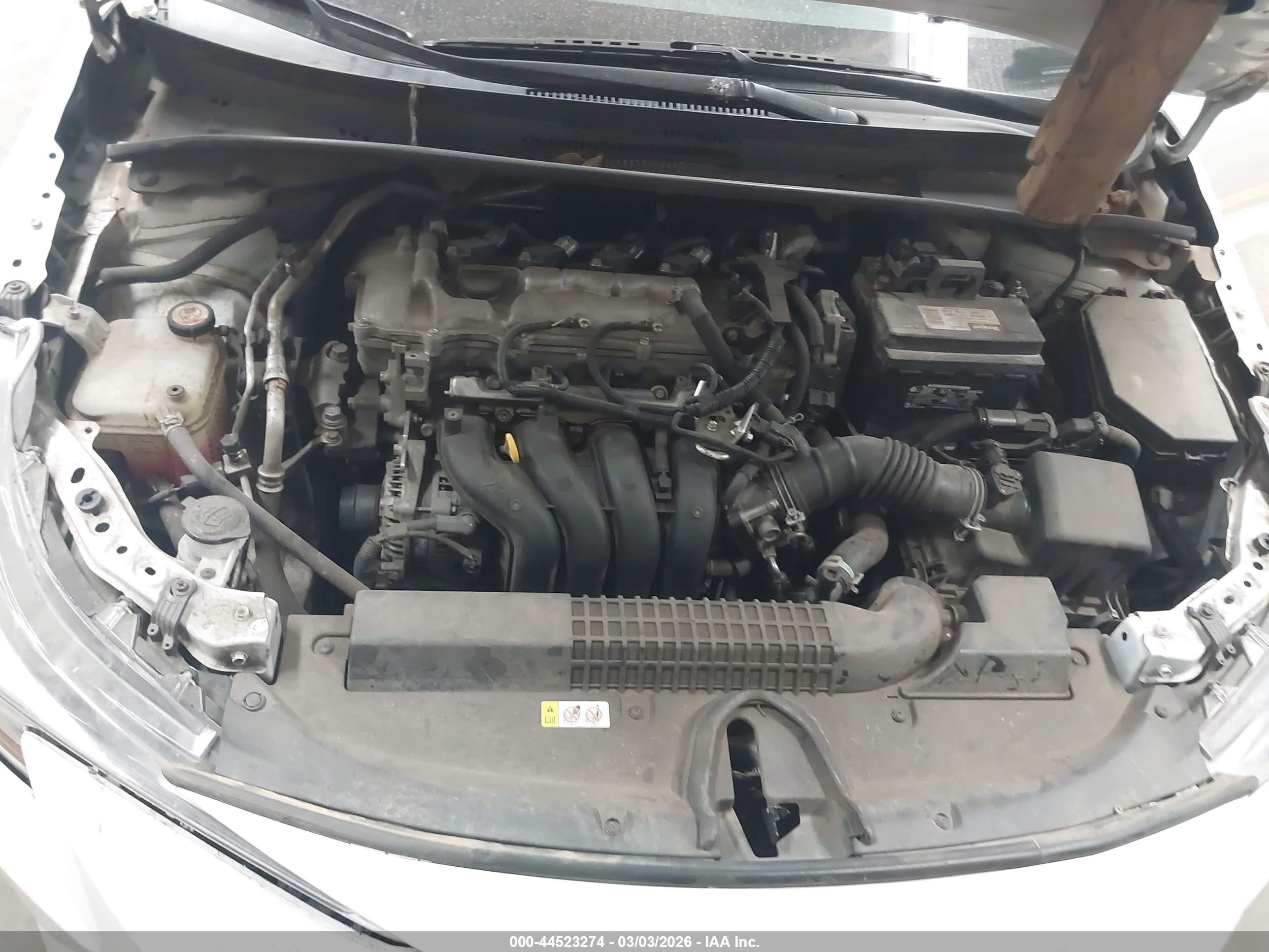TOYOTA COROLLA image 10