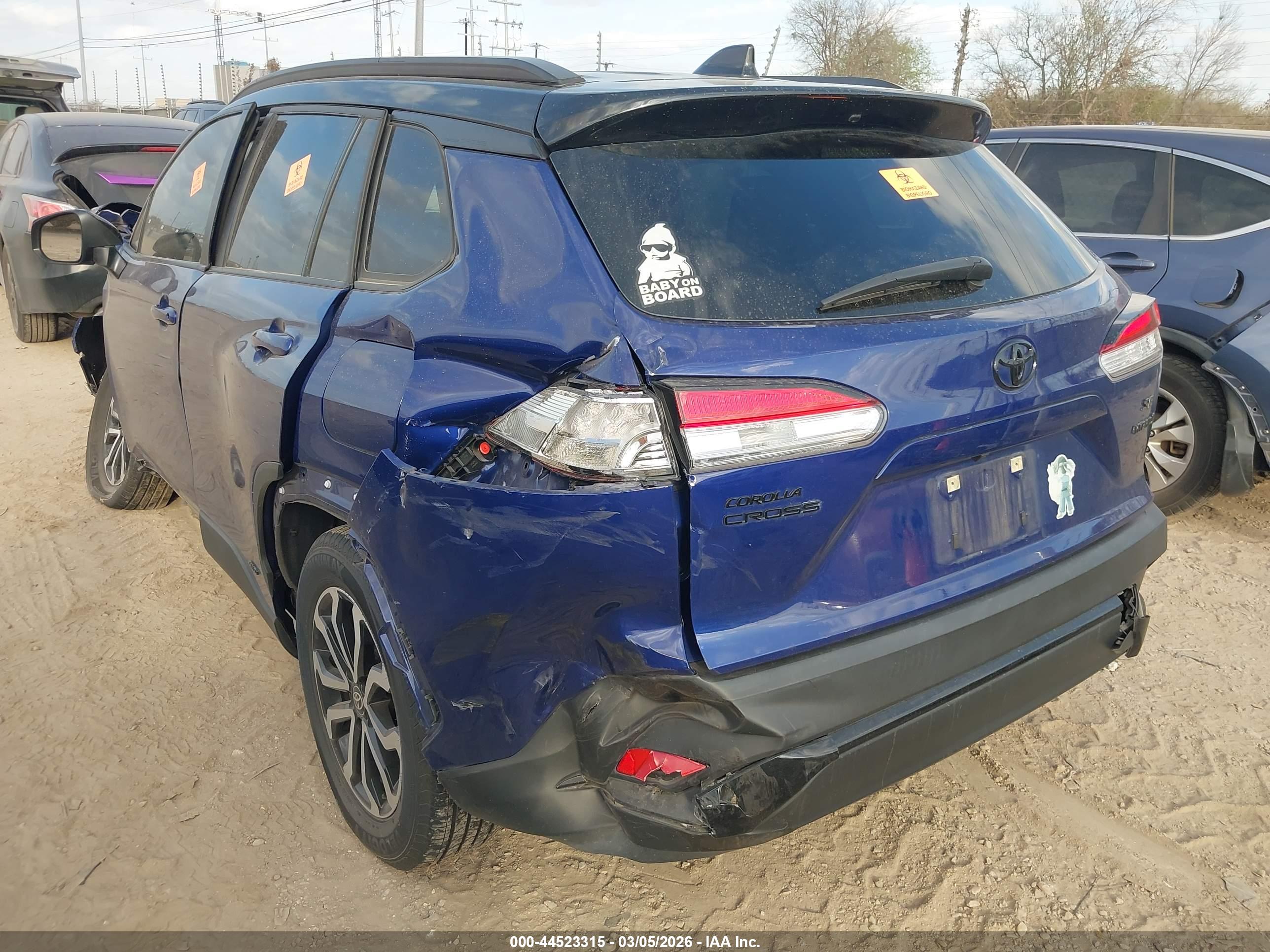 TOYOTA COROLLA image 3
