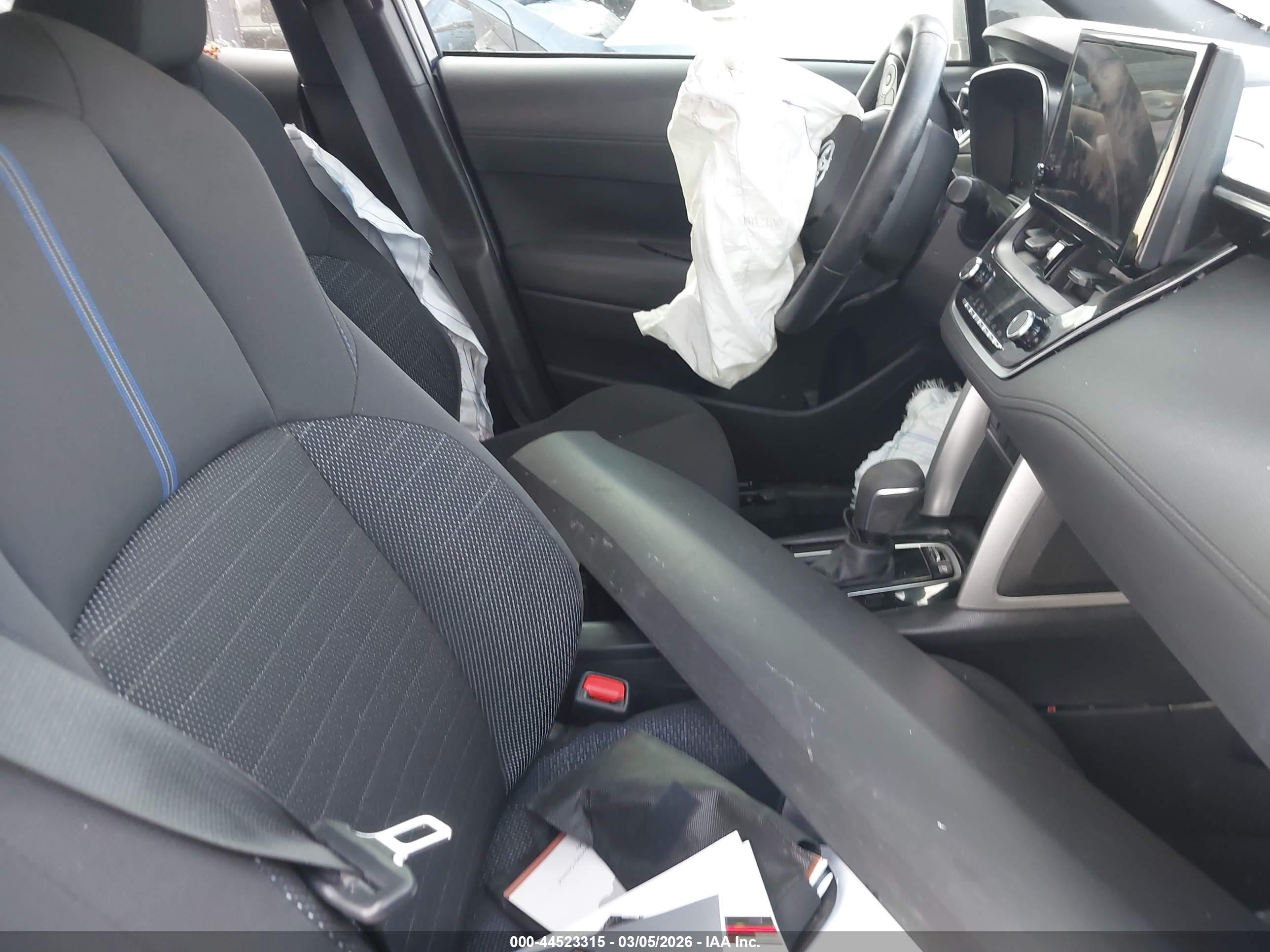 TOYOTA COROLLA image 5