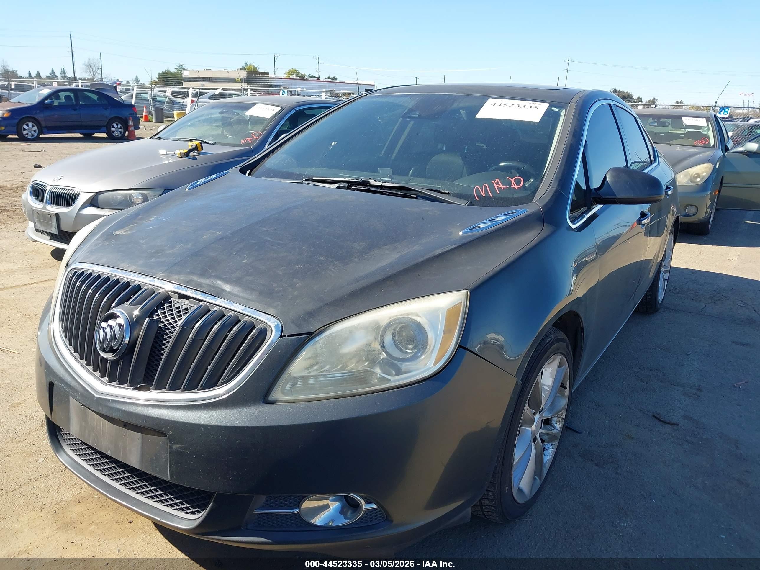 BUICK VERANO image 6