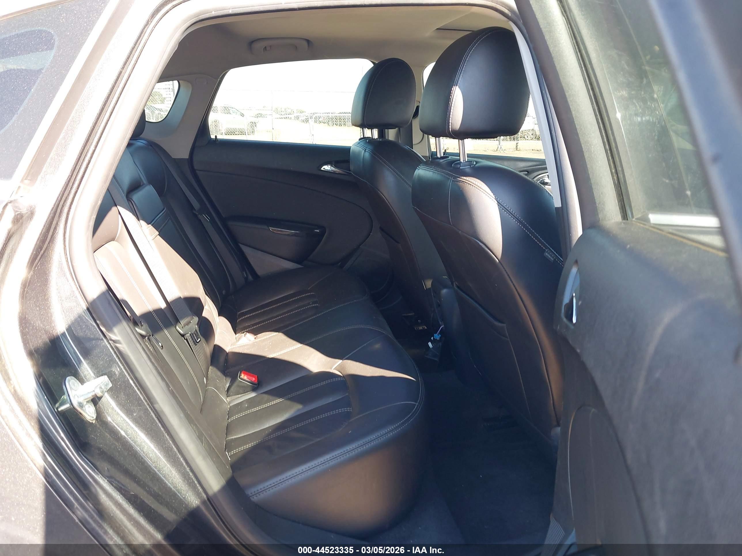 BUICK VERANO image 8