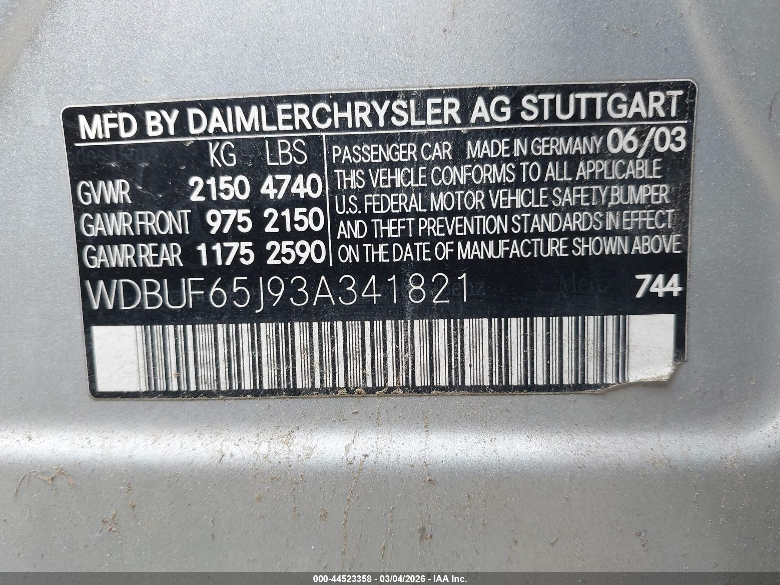 MERCEDES-BENZ E image 9