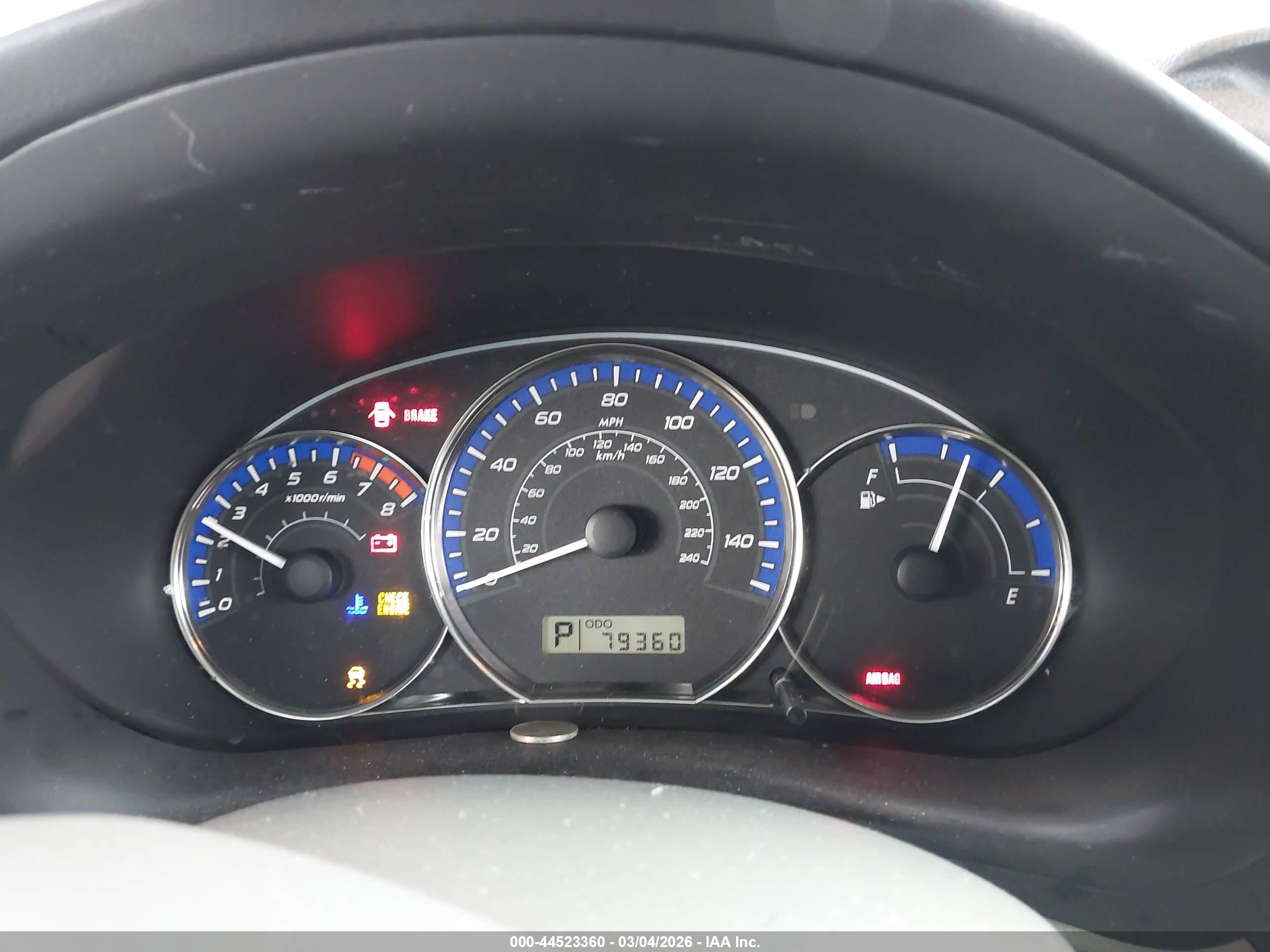 SUBARU FORESTER image 7