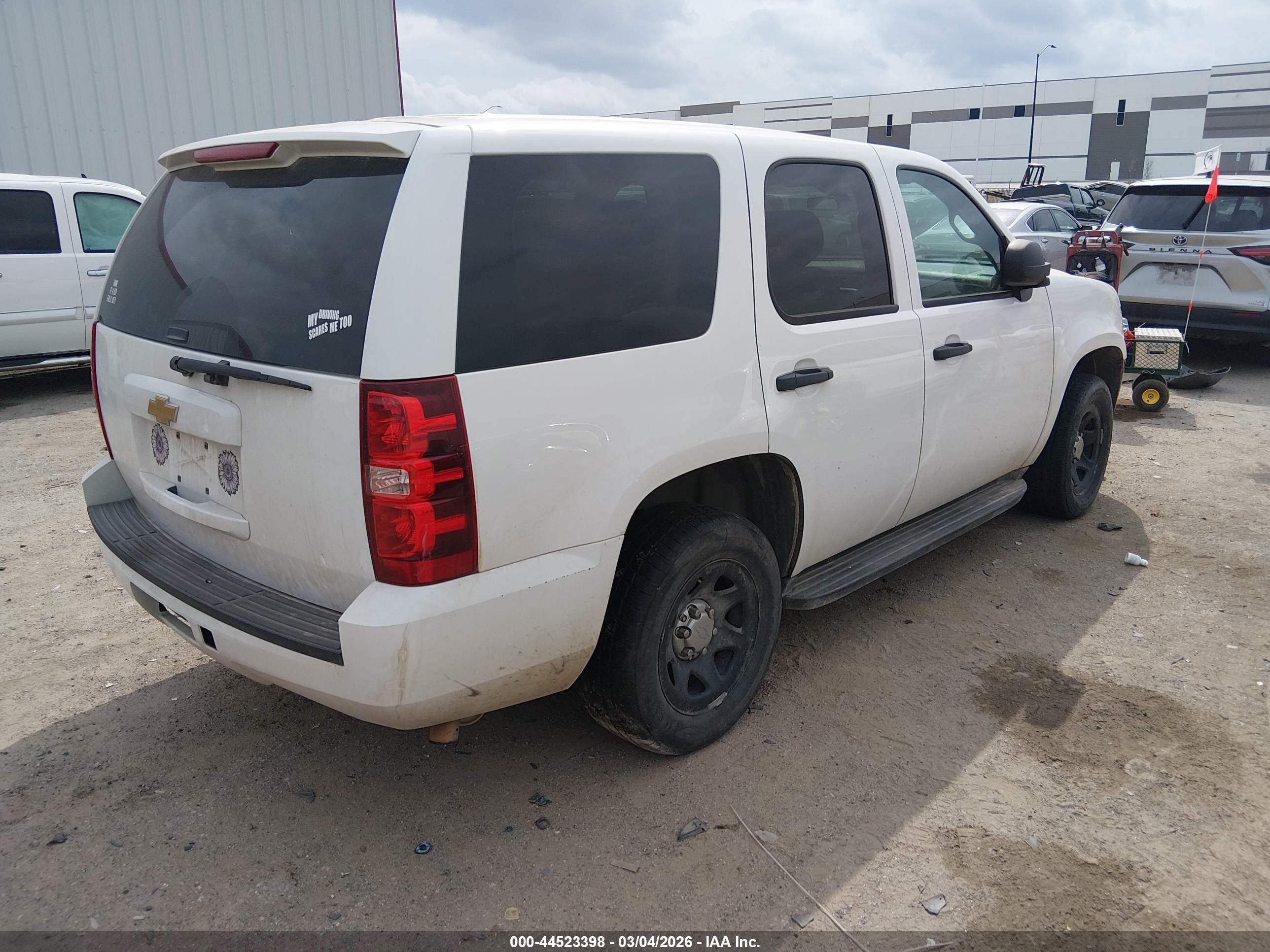 CHEVROLET TAHOE image 4