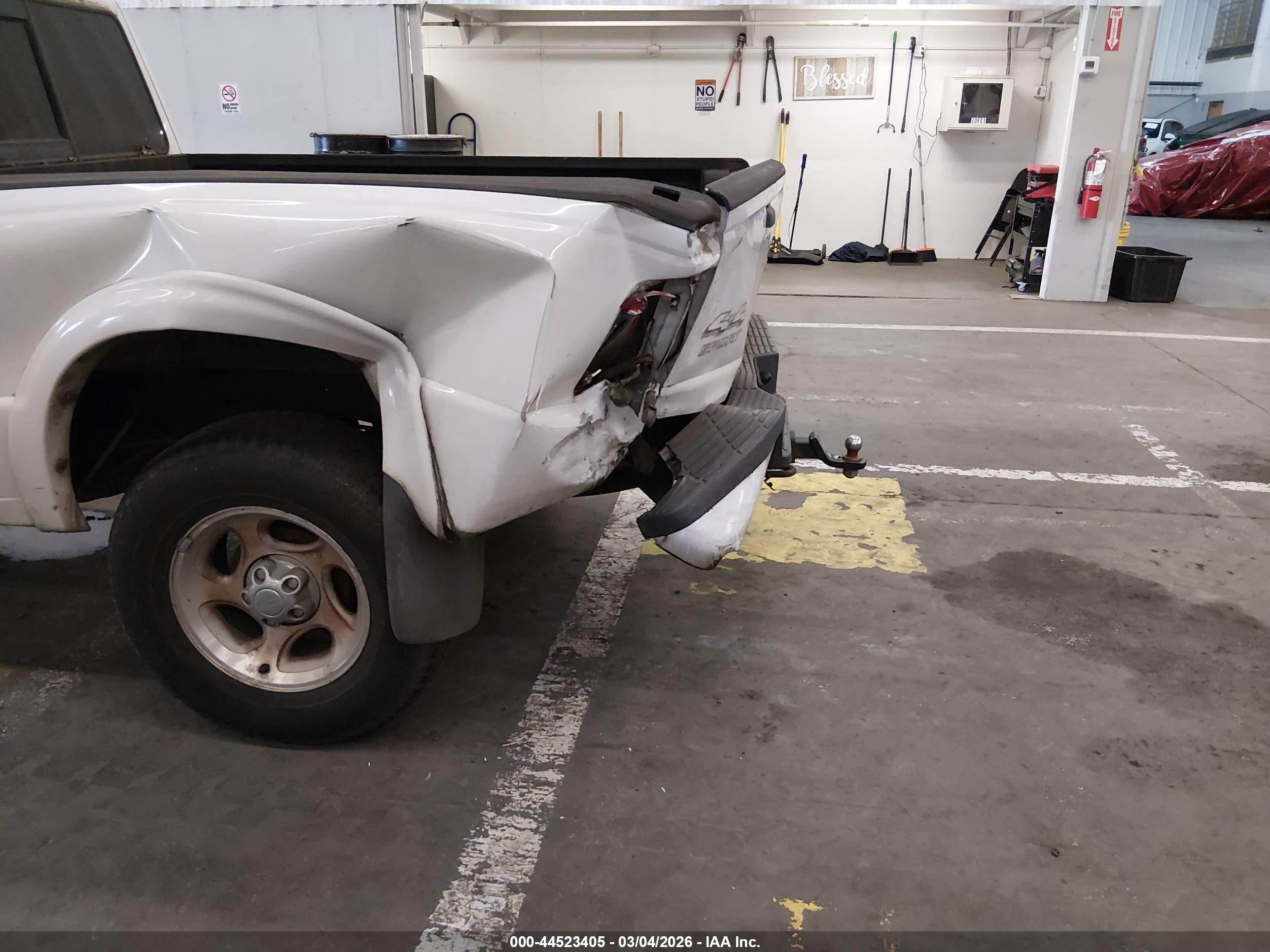 FORD RANGER image 6