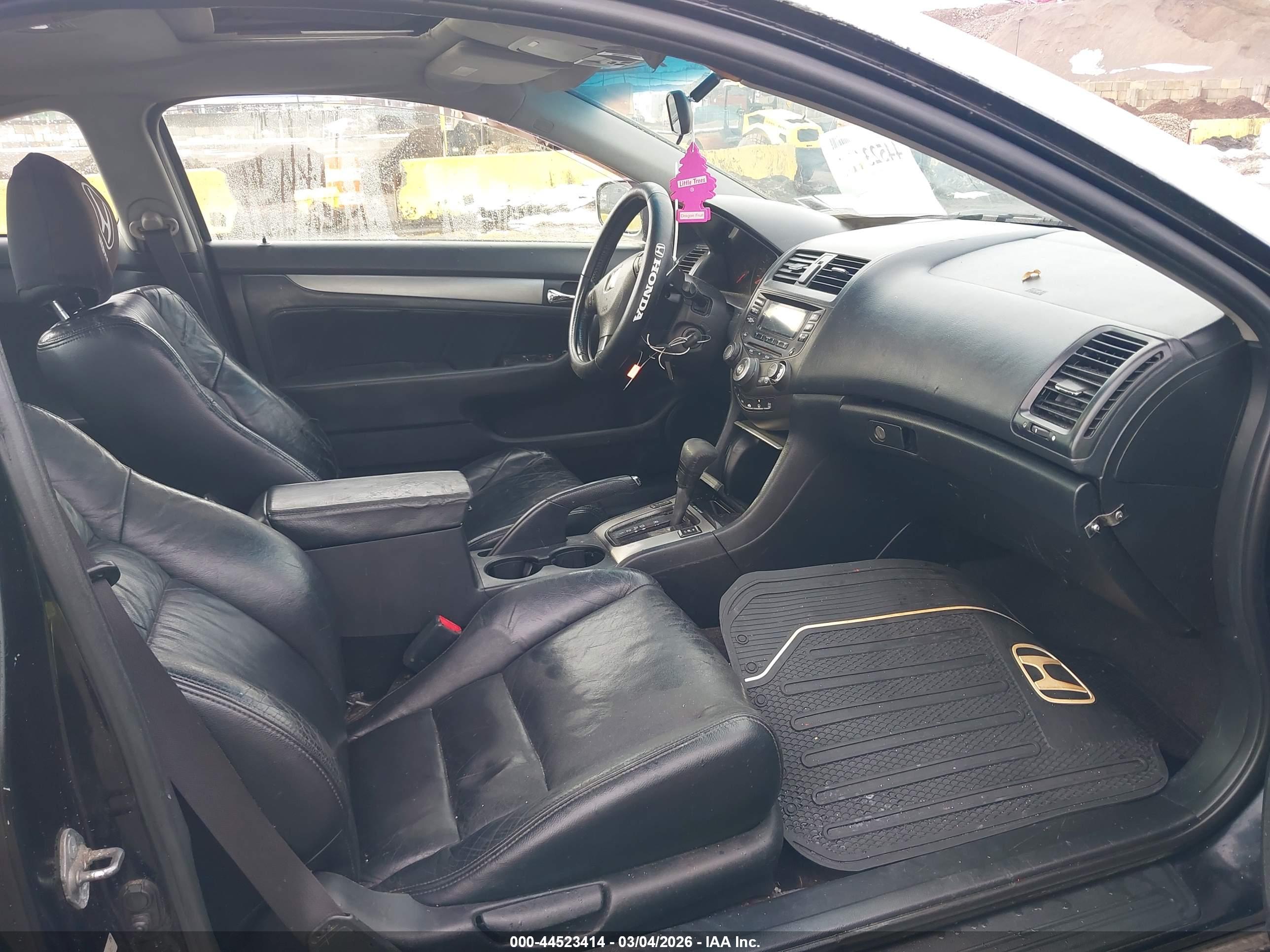 HONDA ACCORD image 5