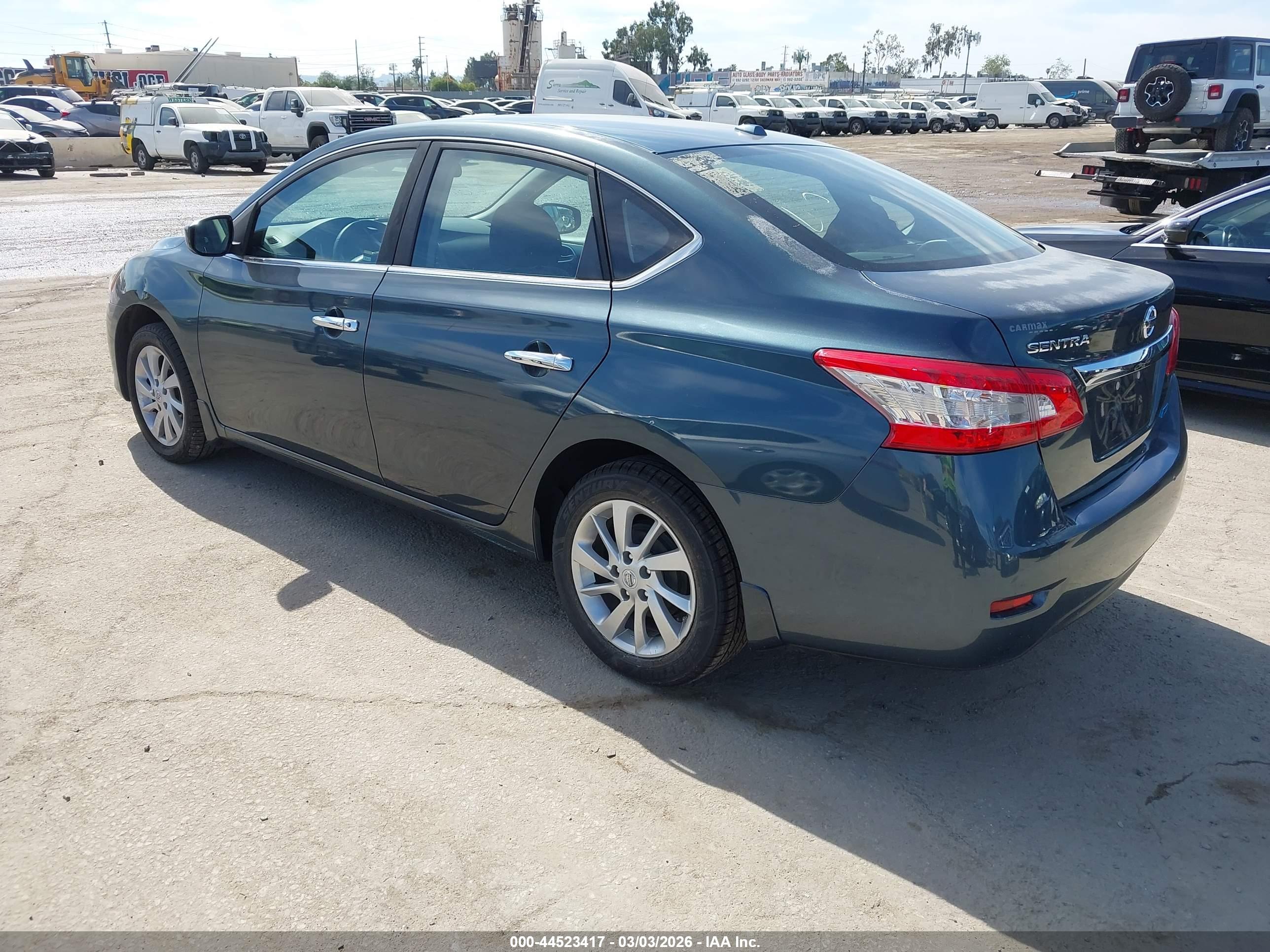 NISSAN SENTRA image 3