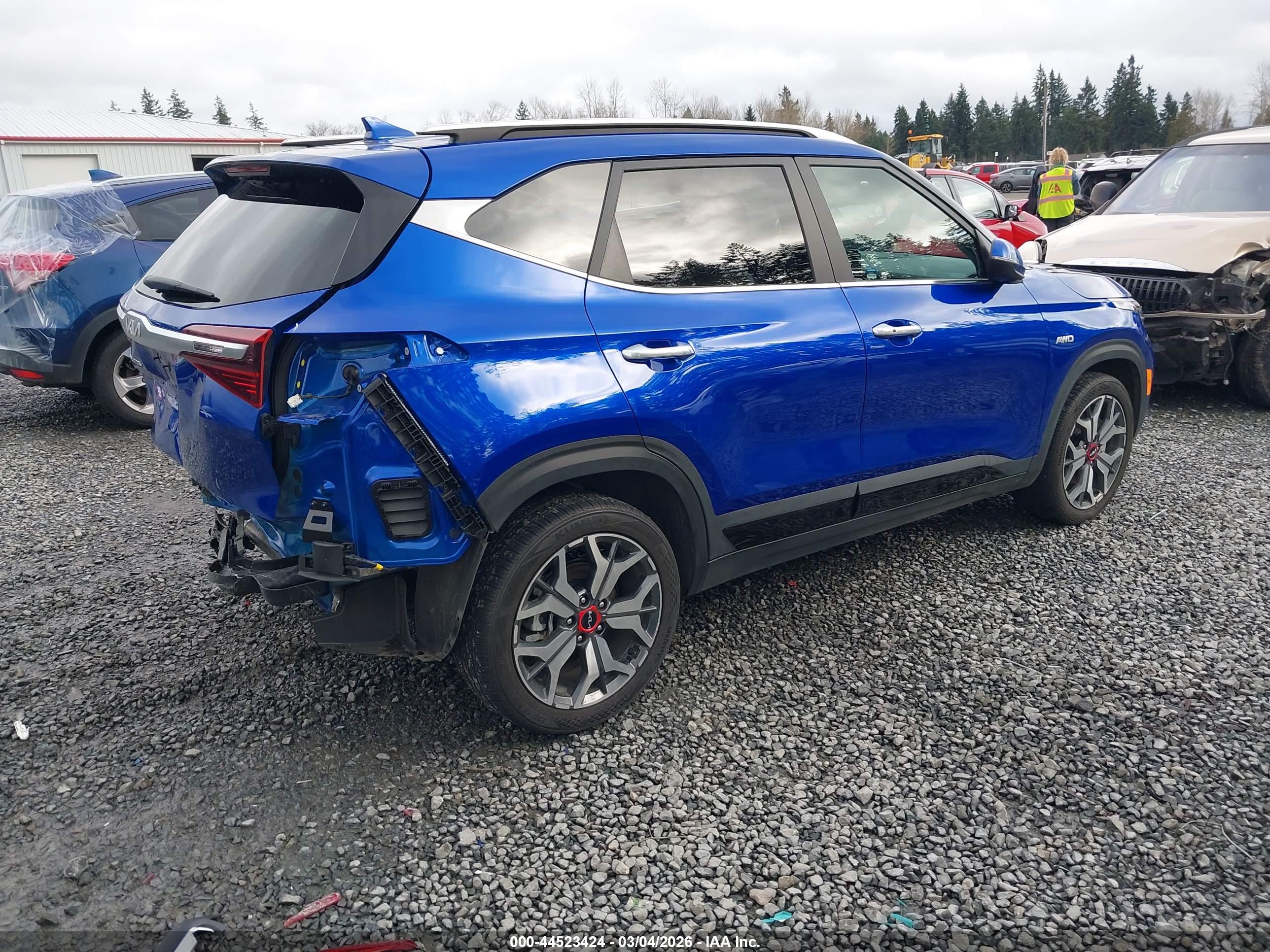 KIA SELTOS image 4