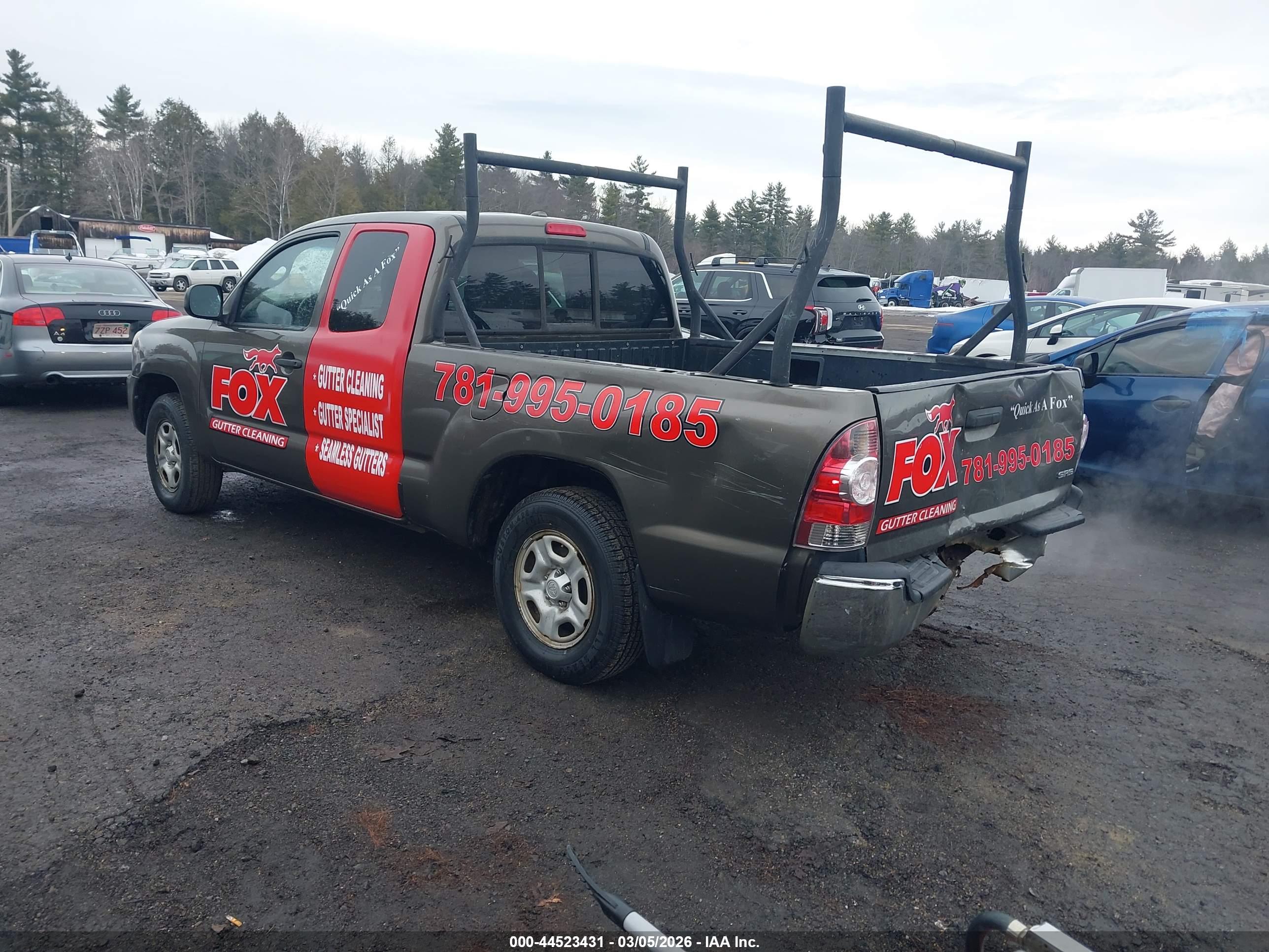 TOYOTA TACOMA image 3