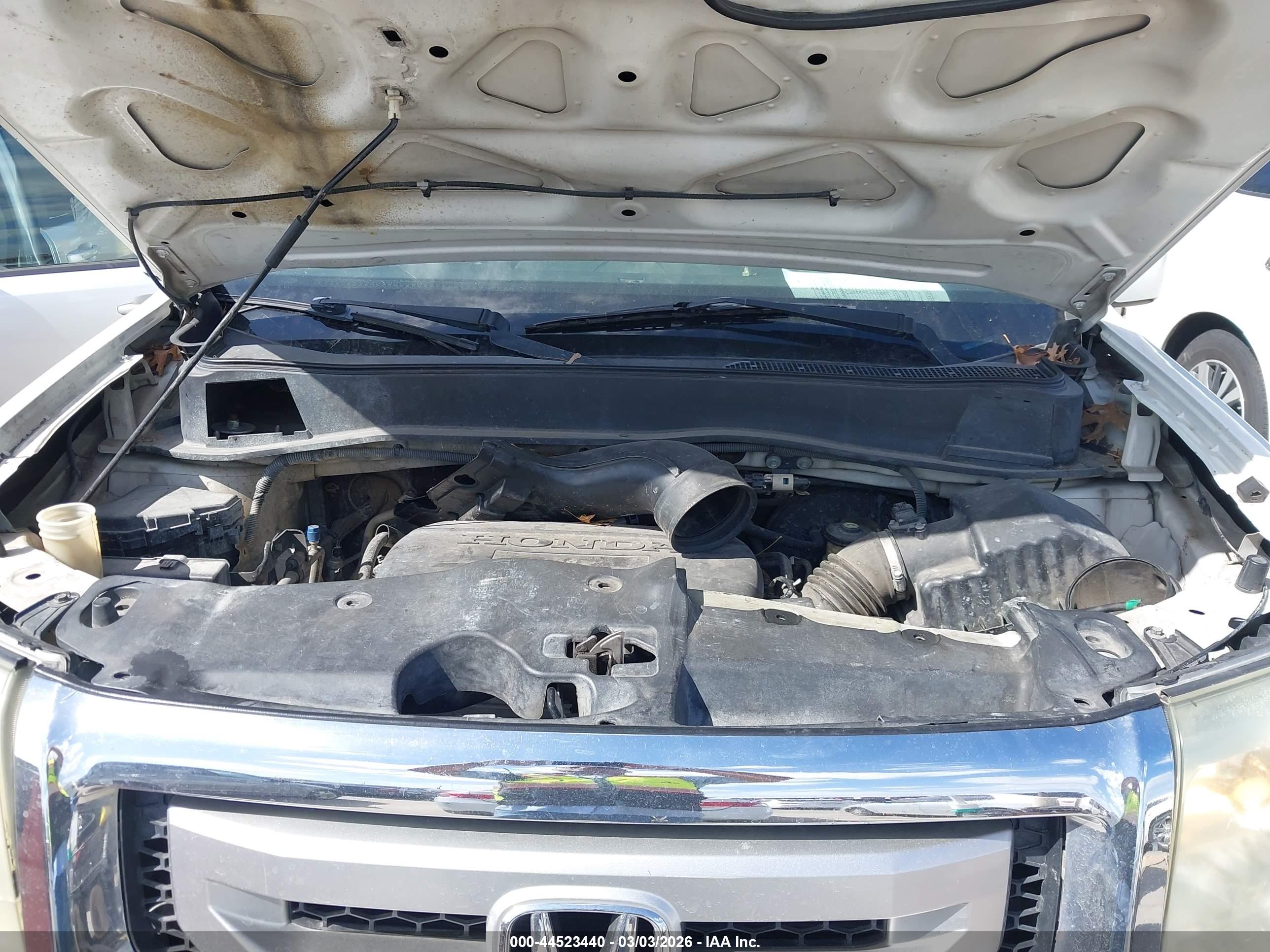 HONDA PILOT image 10
