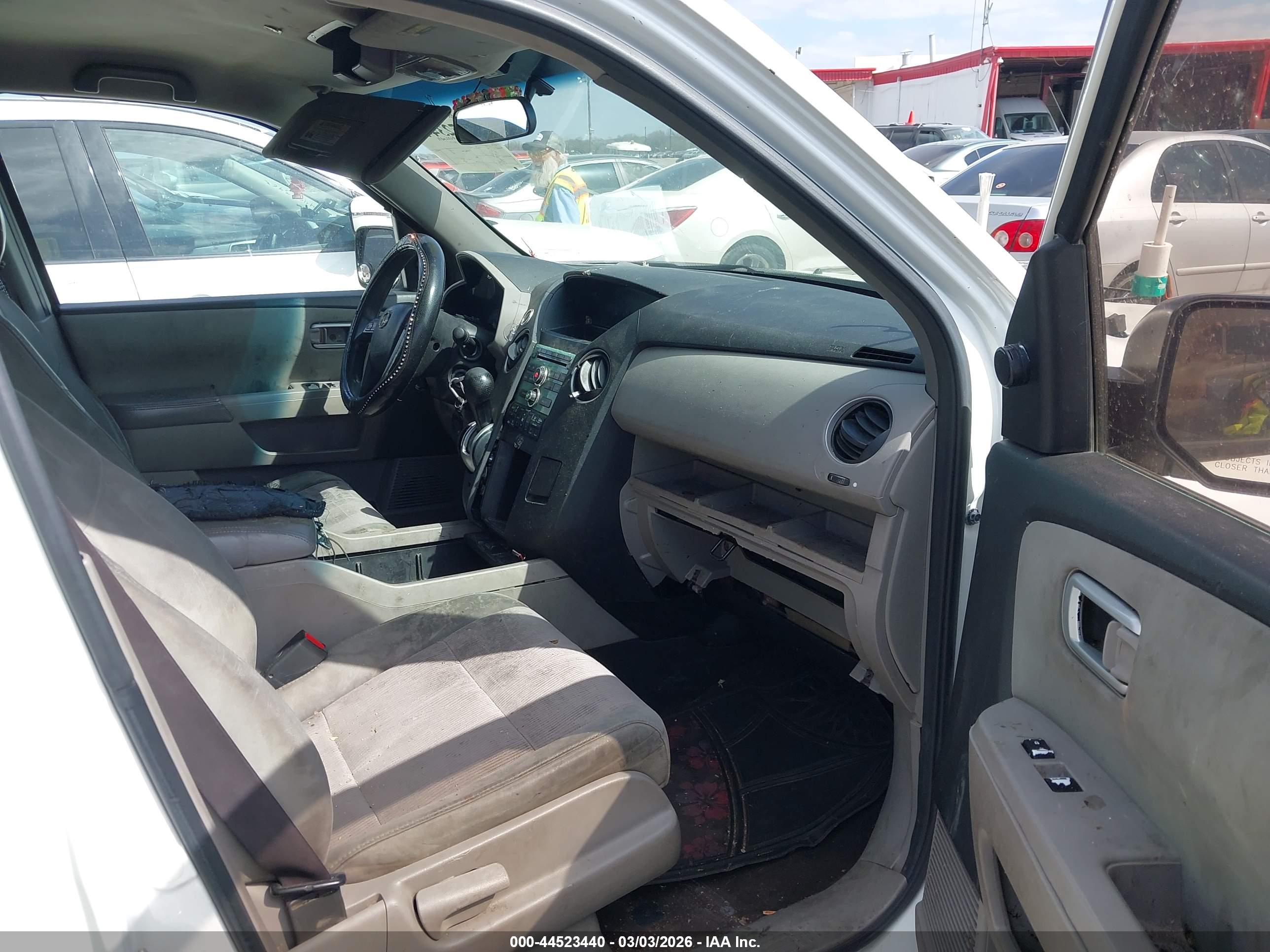 HONDA PILOT image 5