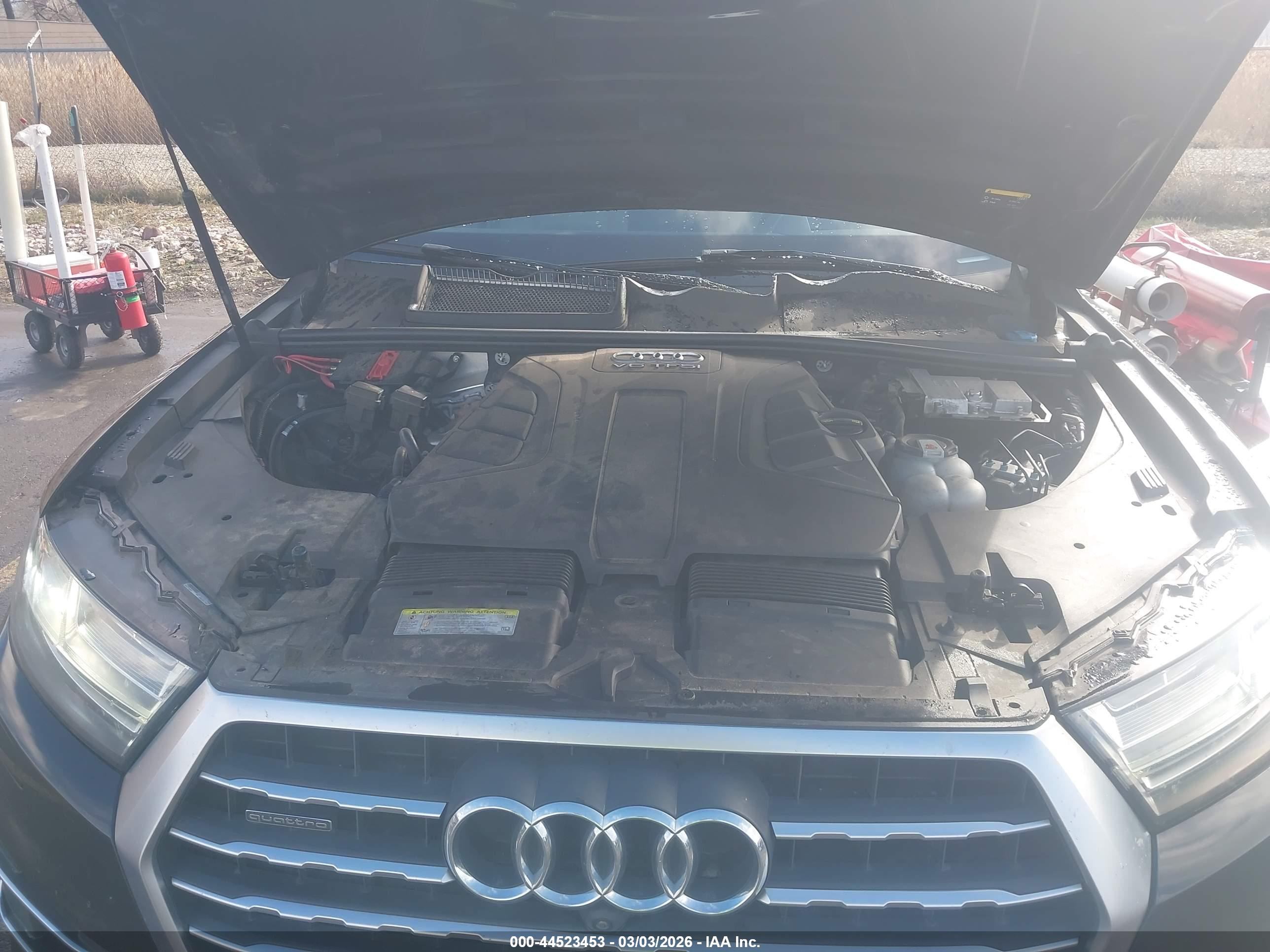 AUDI Q7 image 10