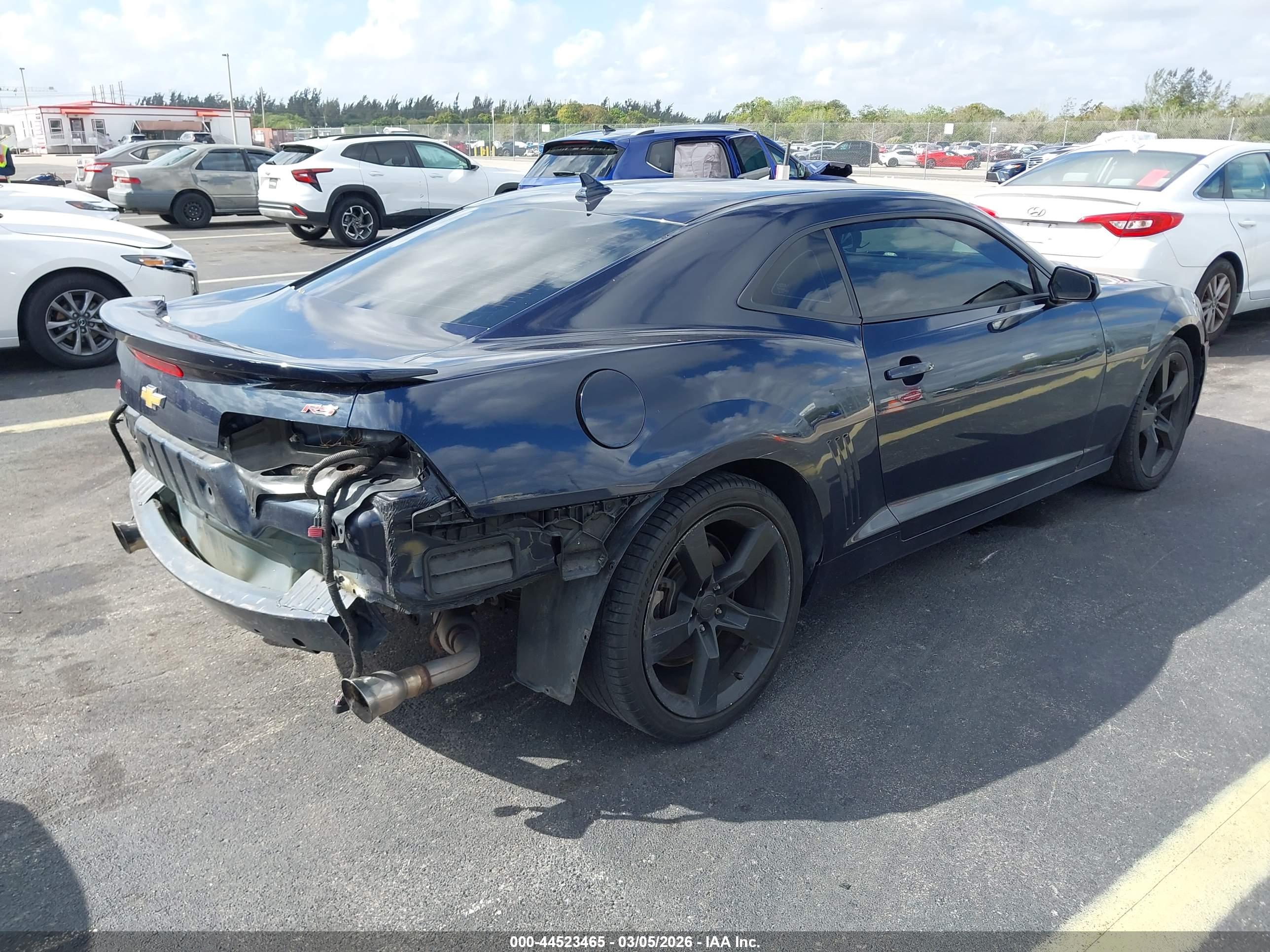 CHEVROLET CAMARO image 4